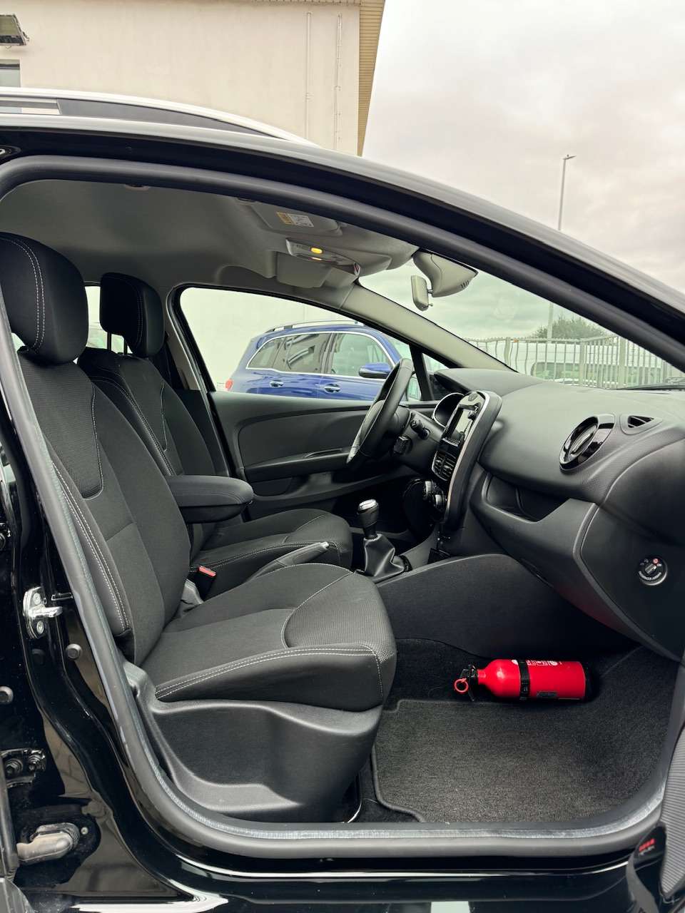 Renault Clio 0.9 TCe BASS REFLEX ** 1 JAAR GARANTIE ** !!
