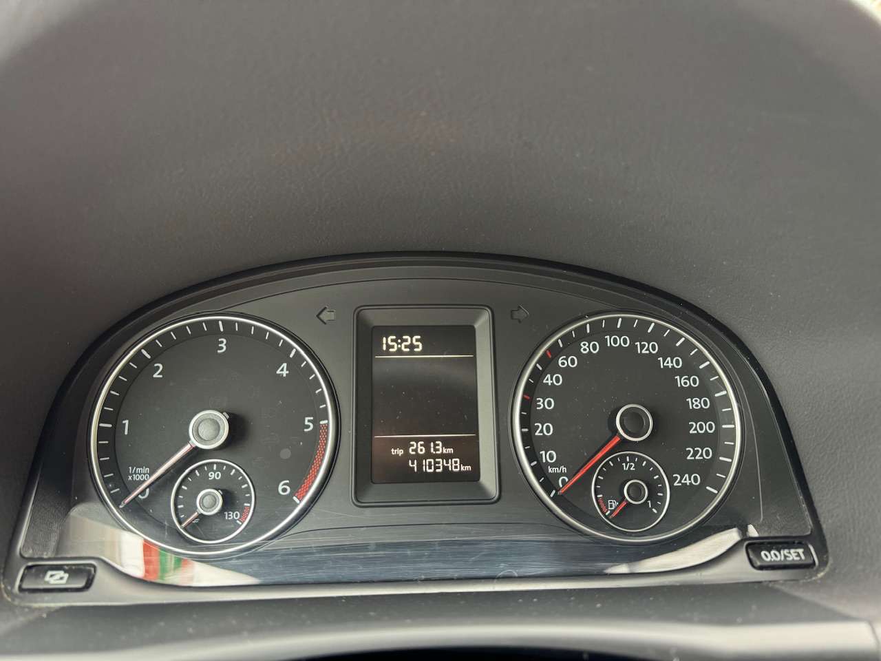 Volkswagen Touran 1.6 CR TDi Highline ** Handel of Export ** !!