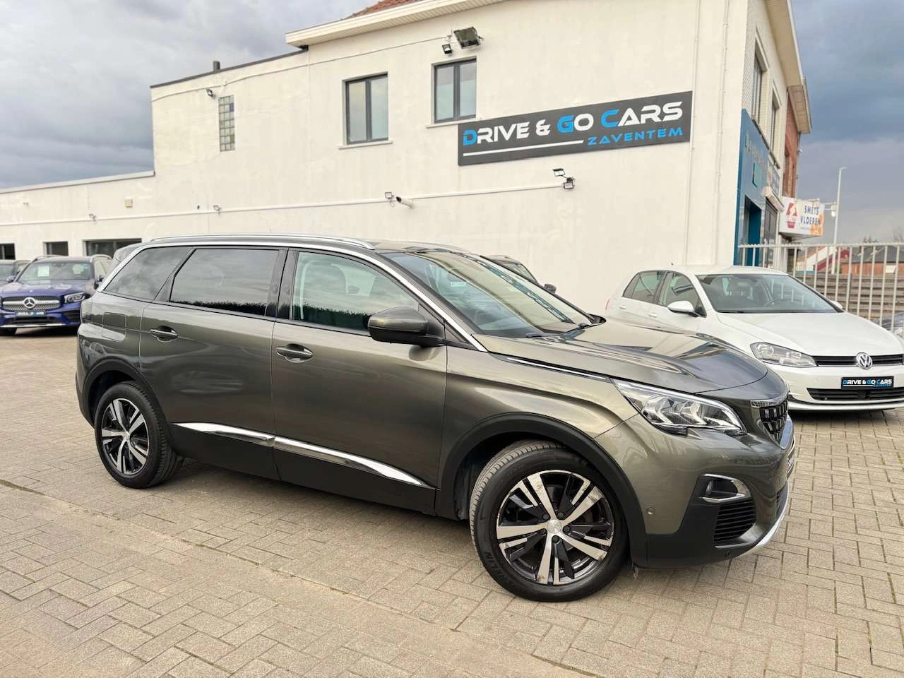 Peugeot 5008 BlueHDi 130 EAT8 Allure ** 1 JAAR GARANTIE ** !!