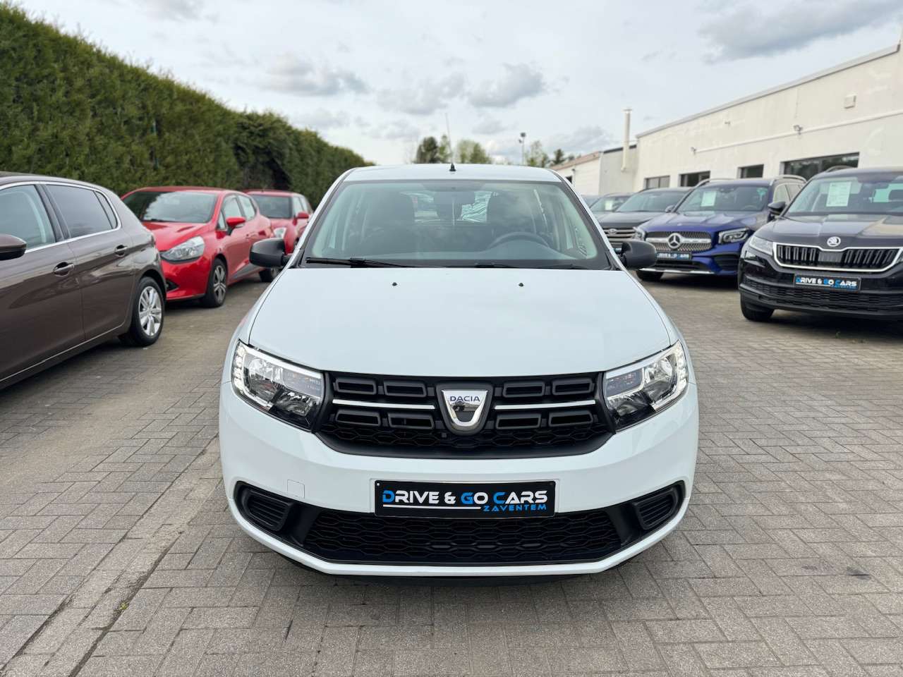Dacia Sandero 1.0i SCe Benzine - CarPlay ** 1 JAAR GARANTIE ** !!