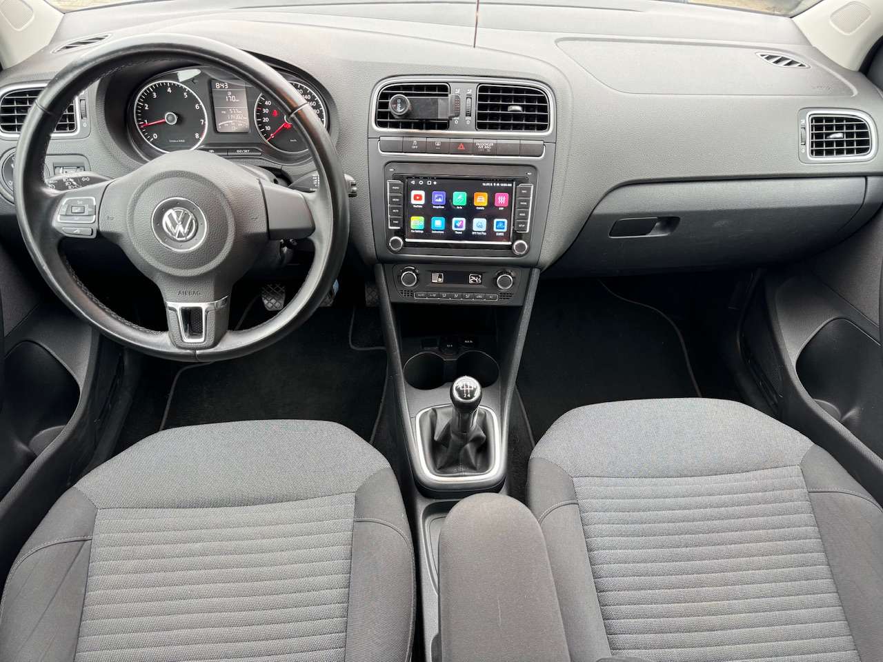 Volkswagen Polo 1.2i Highline - CarPlay - Pano Dak ** 1 JAAR GARANTIE ** !!