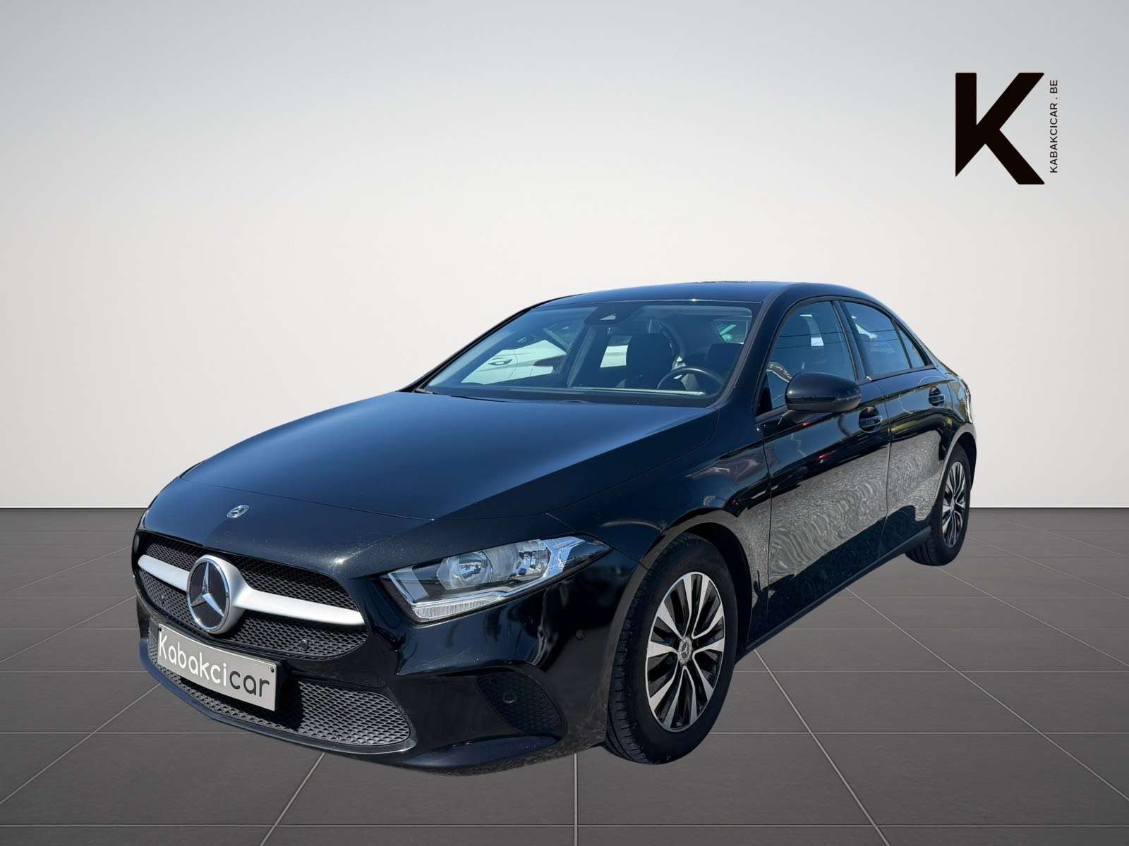 Mercedes-Benz A 180 A 180 d Business / Navi / Caméra / Attache Remorque