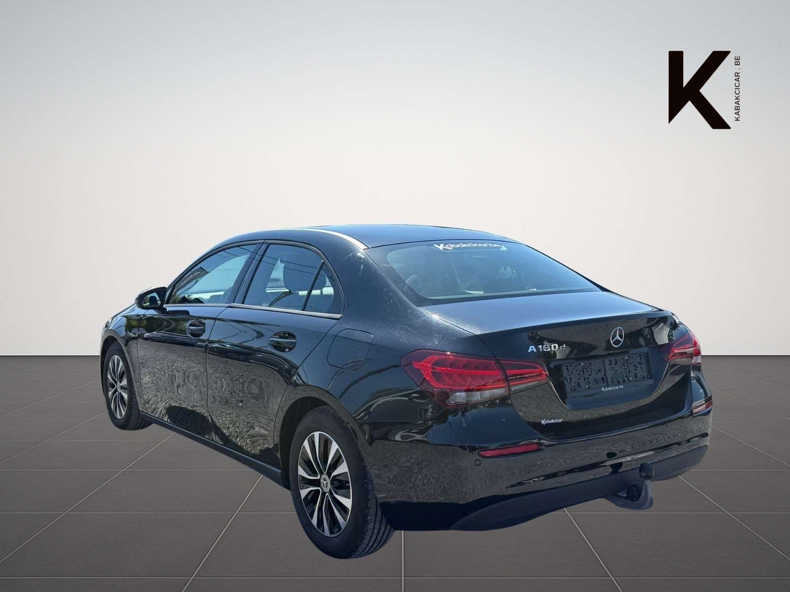 Mercedes-Benz A 180 A 180 d Business / Navi / Caméra / Attache Remorque