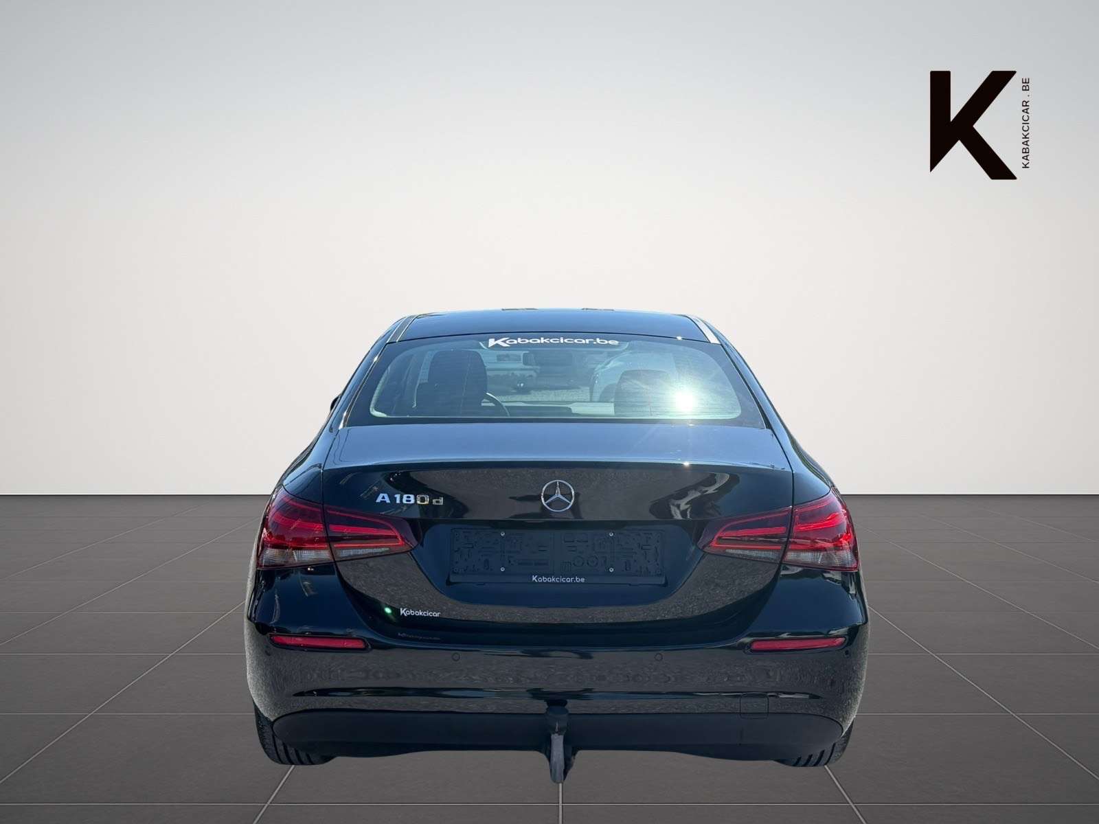 Mercedes-Benz A 180 A 180 d Business / Navi / Caméra / Attache Remorque