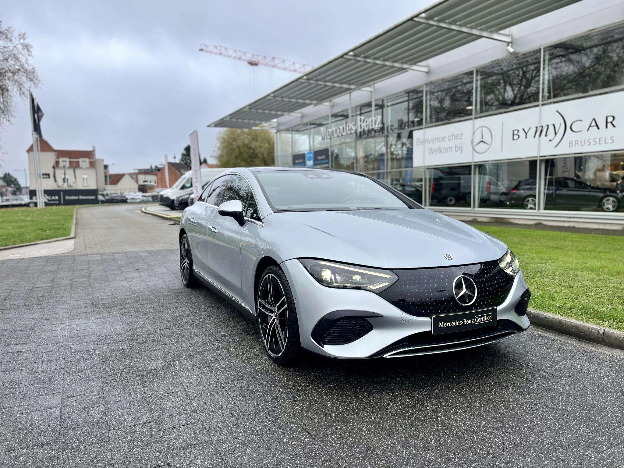 Mercedes-Benz EQE 350 350+