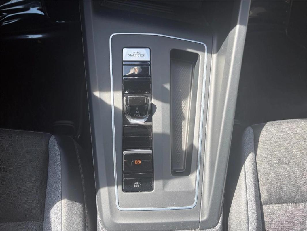 Volkswagen Golf VIII 2.0 TDi 150 cv FAIBLE KILOMETRAGE - VIDANGE OK CARPLAY SANS FIL-CAMERA/RADAR