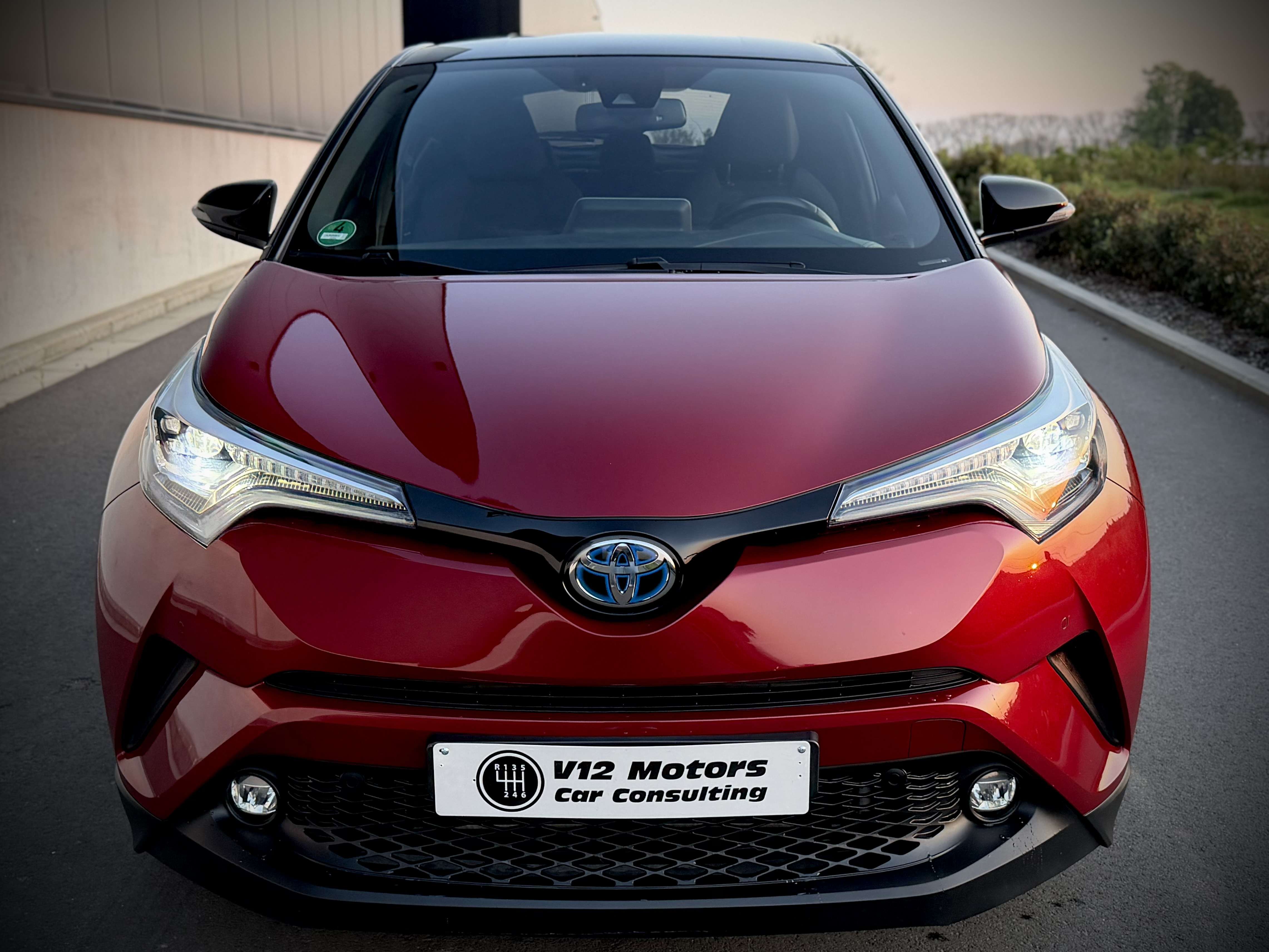 Toyota C-HR C-HR Hybrid 1.8i VVT-i C-Hic E-CVT