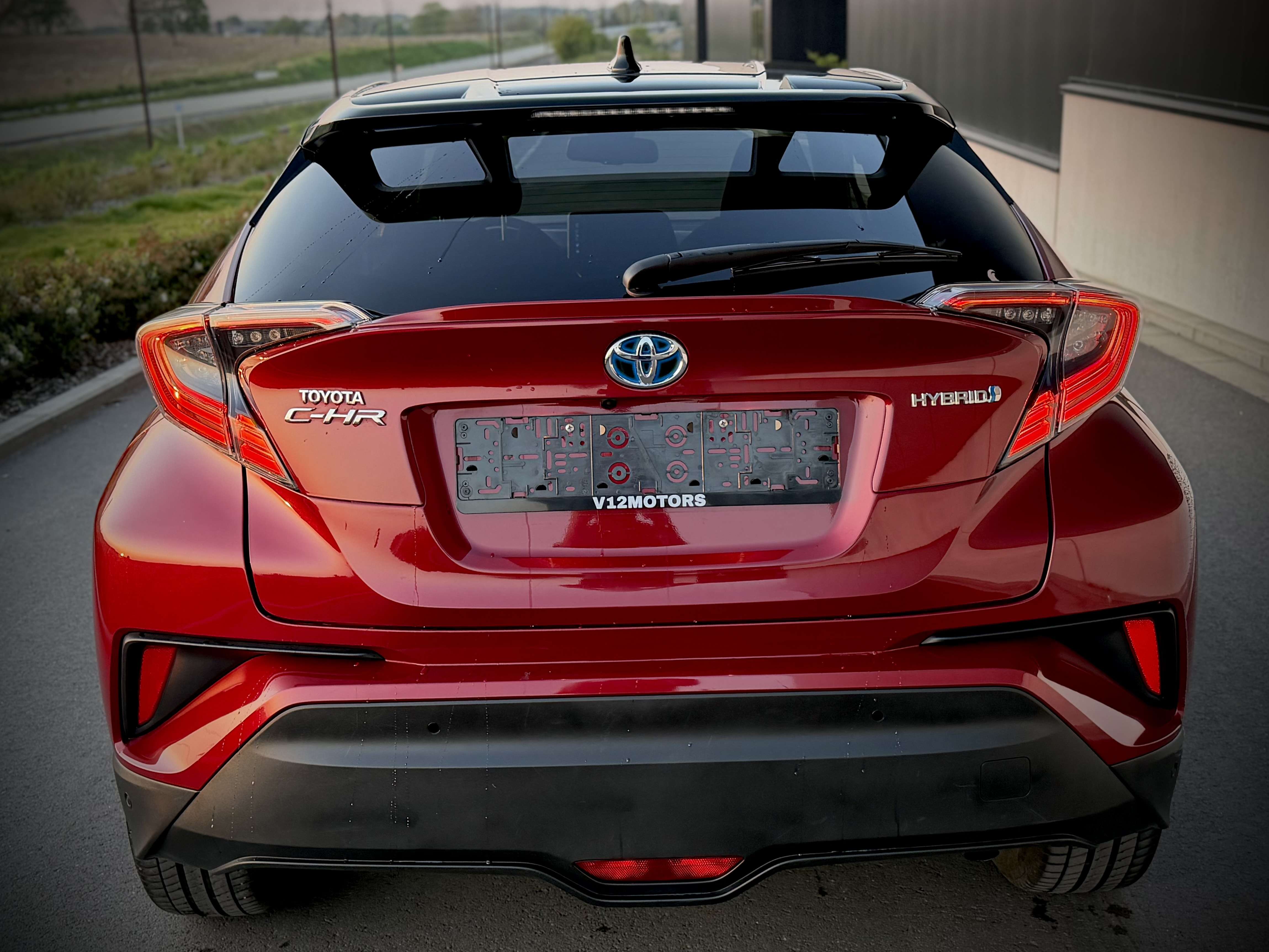 Toyota C-HR C-HR Hybrid 1.8i VVT-i C-Hic E-CVT
