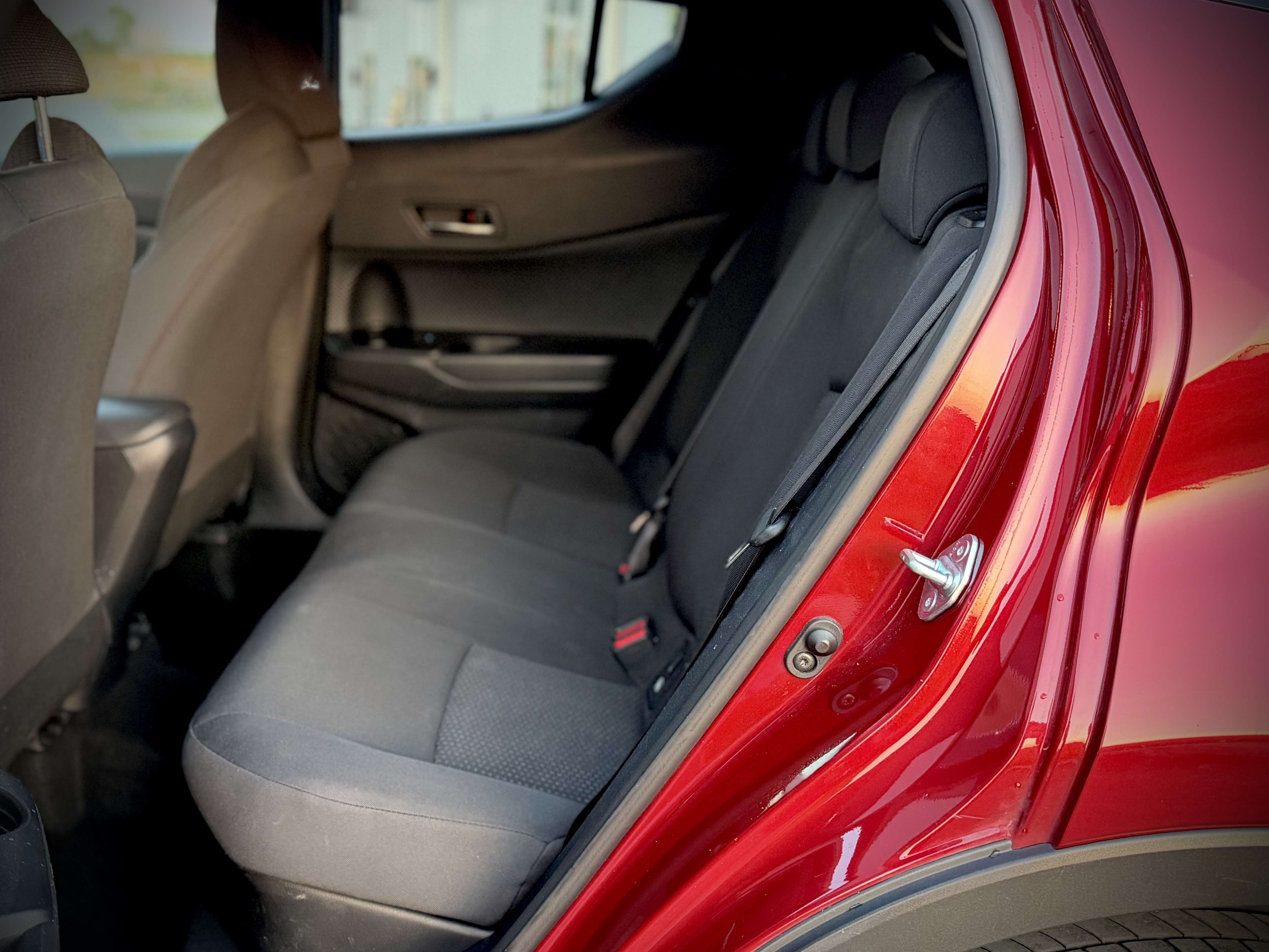 Toyota C-HR C-HR Hybrid 1.8i VVT-i C-Hic E-CVT