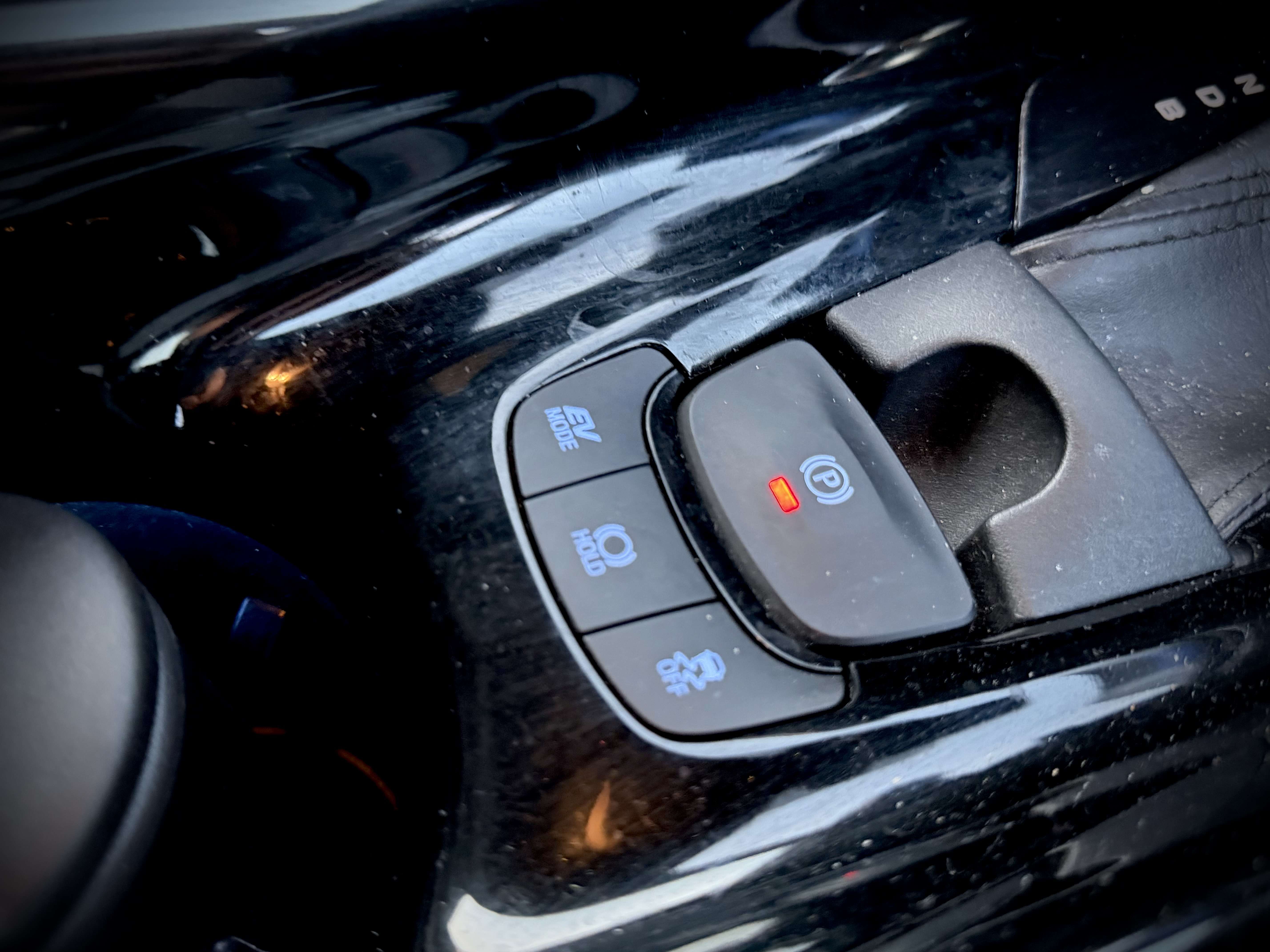 Toyota C-HR C-HR Hybrid 1.8i VVT-i C-Hic E-CVT