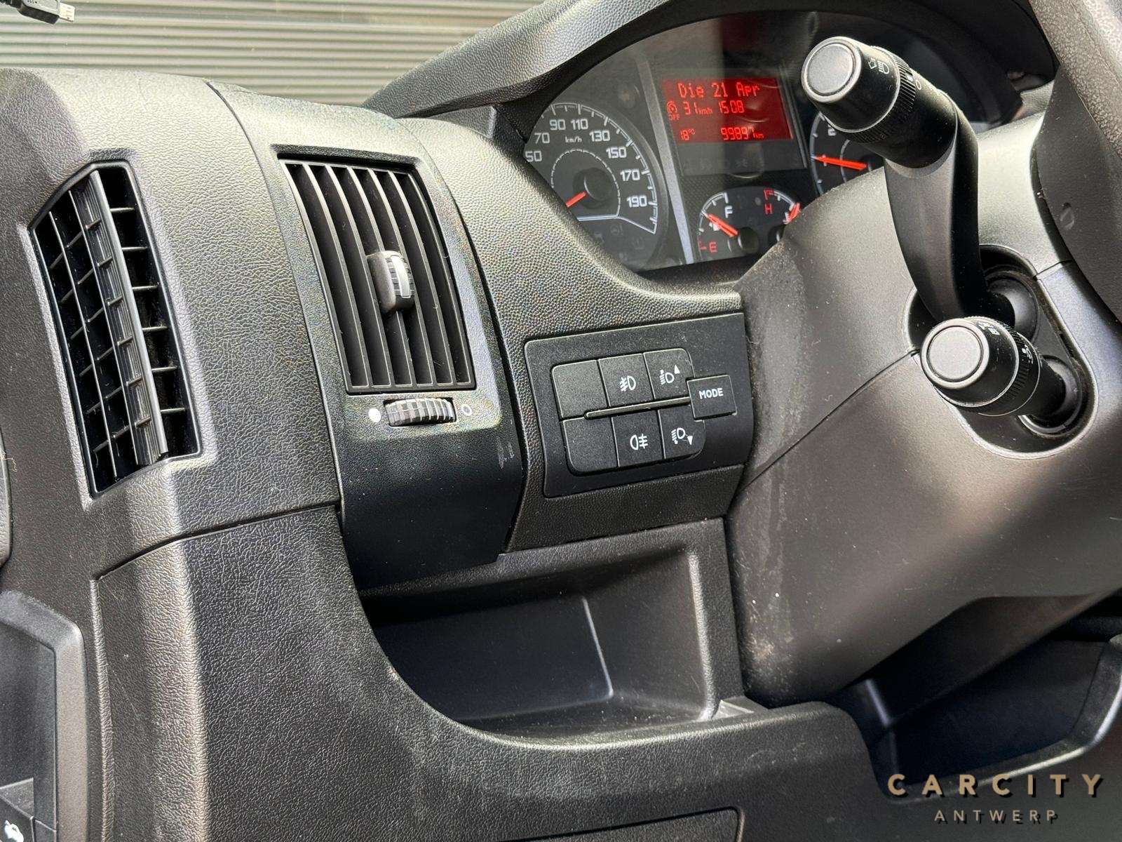 Citroen Jumper L2 H2 2.2 HDI 110 kW | 3 ZITPLAATS | NAVI | CAMERA | BLUETOOTH | TREKHAAK |