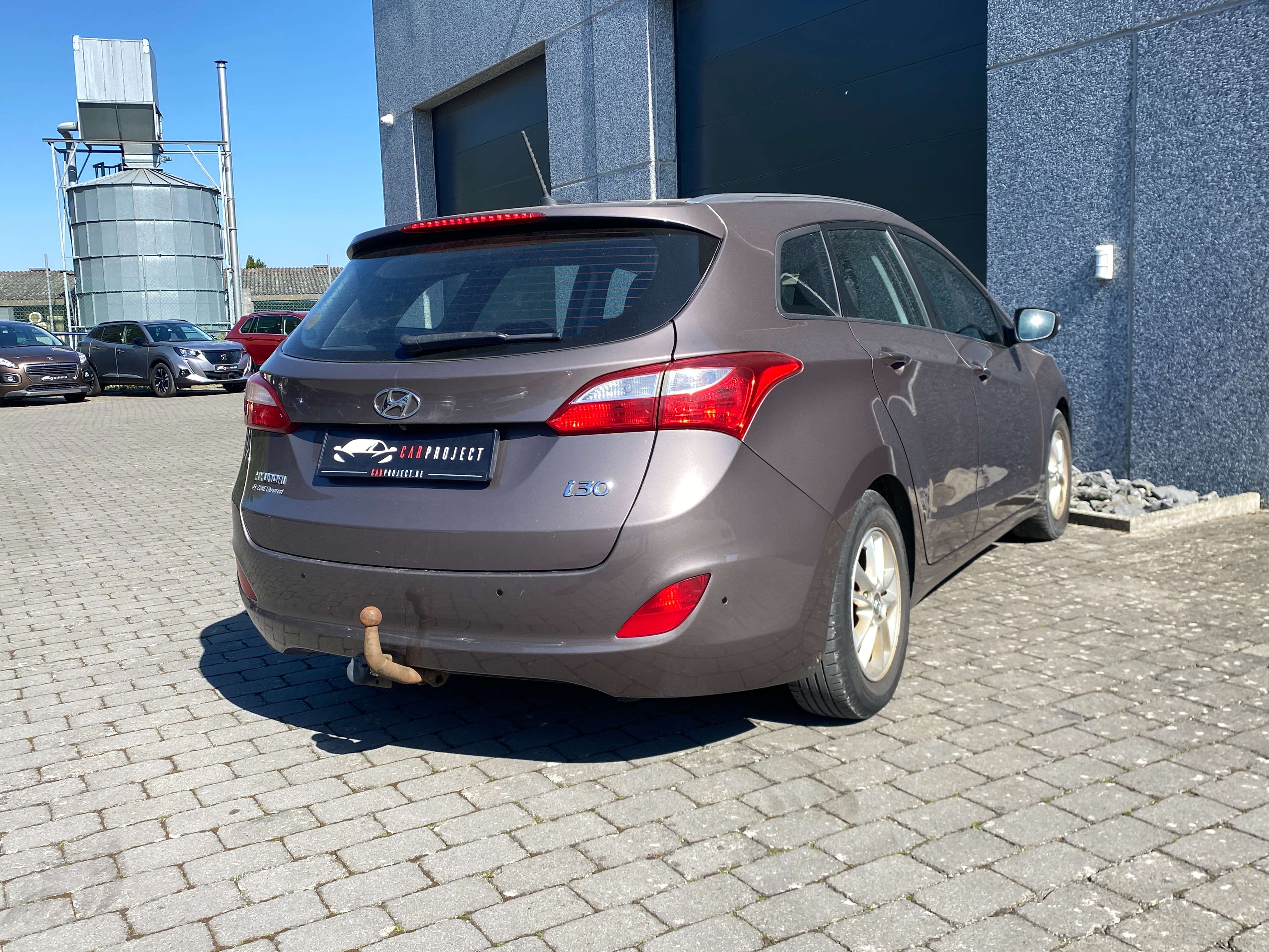 Hyundai i30 i30 SW 1.6 CRDi **EXPORT ou MARCHAND** PDC ARR/GPS