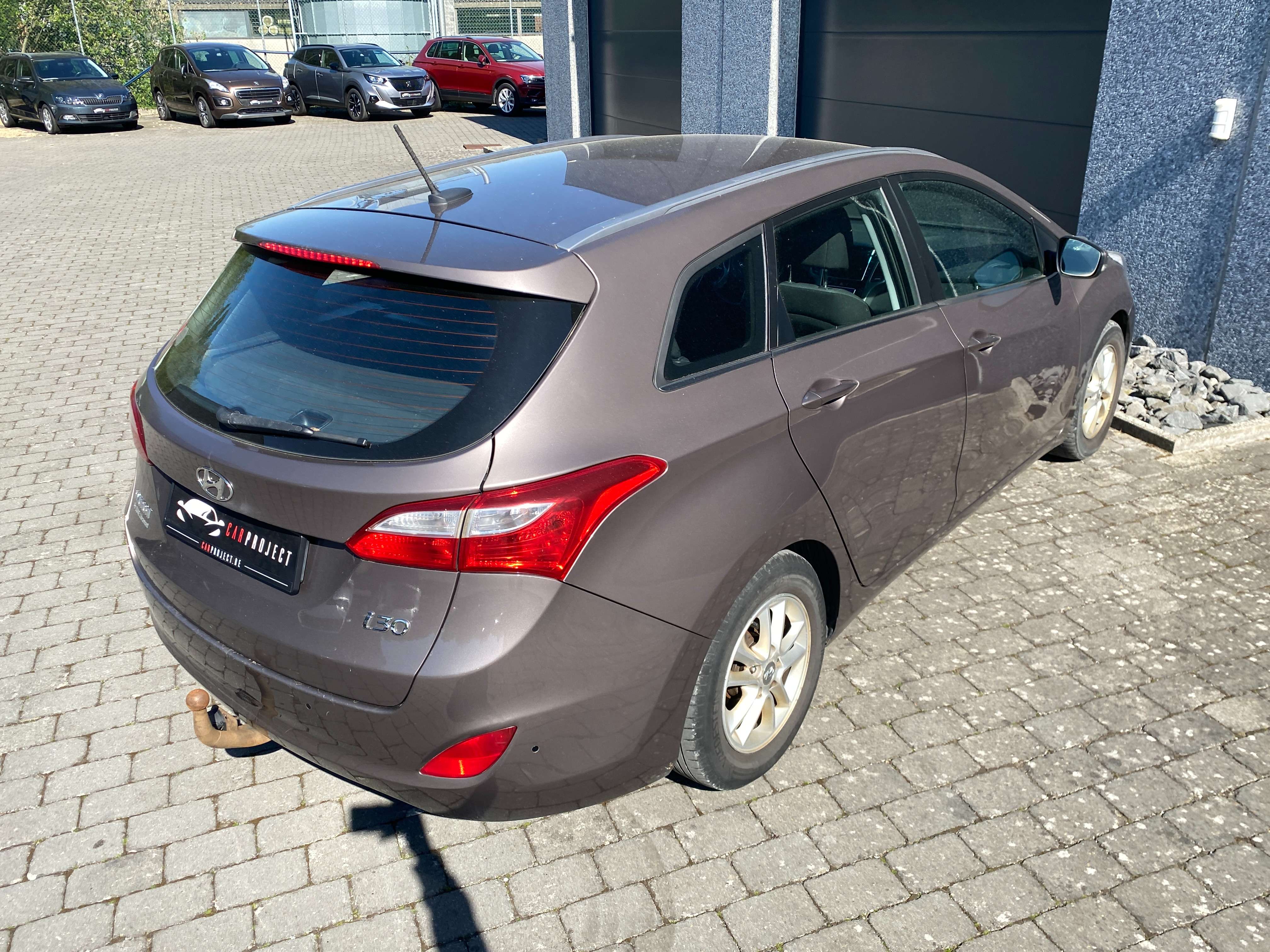 Hyundai i30 i30 SW 1.6 CRDi **EXPORT ou MARCHAND** PDC ARR/GPS