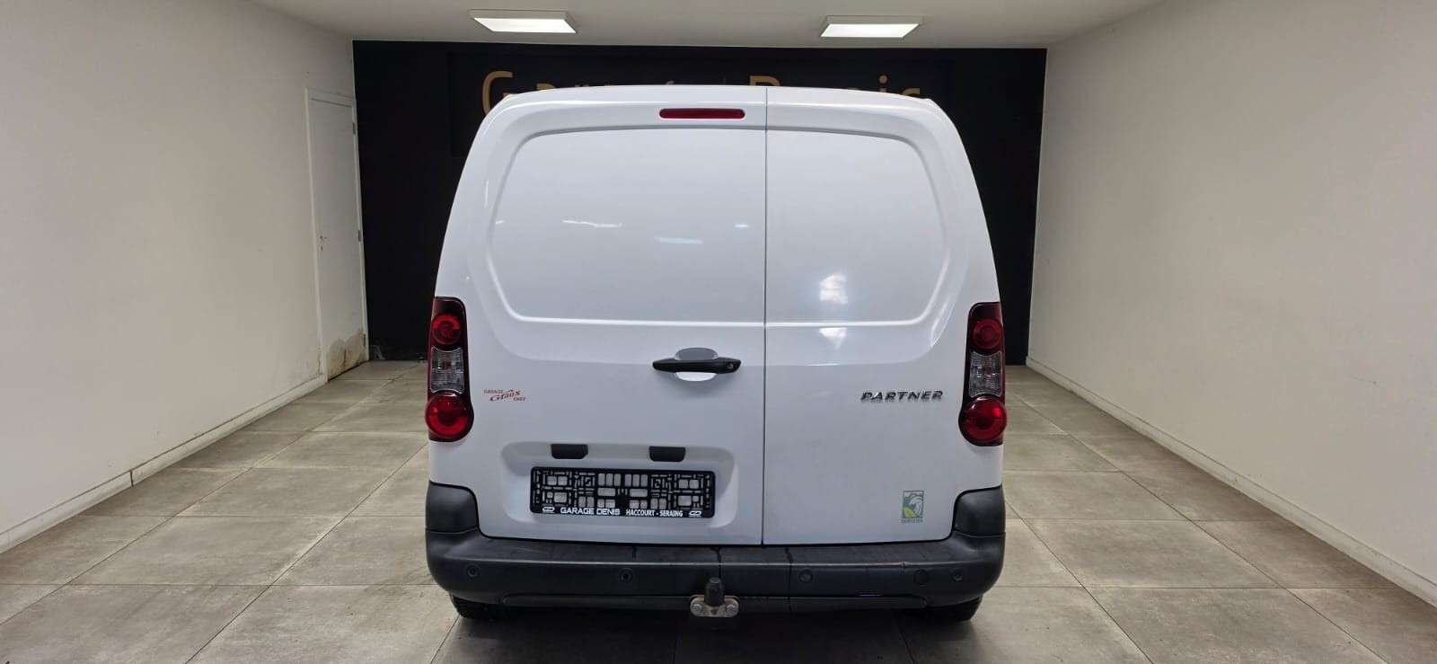 Peugeot Partner 3 Places**GPS**Attache remorque