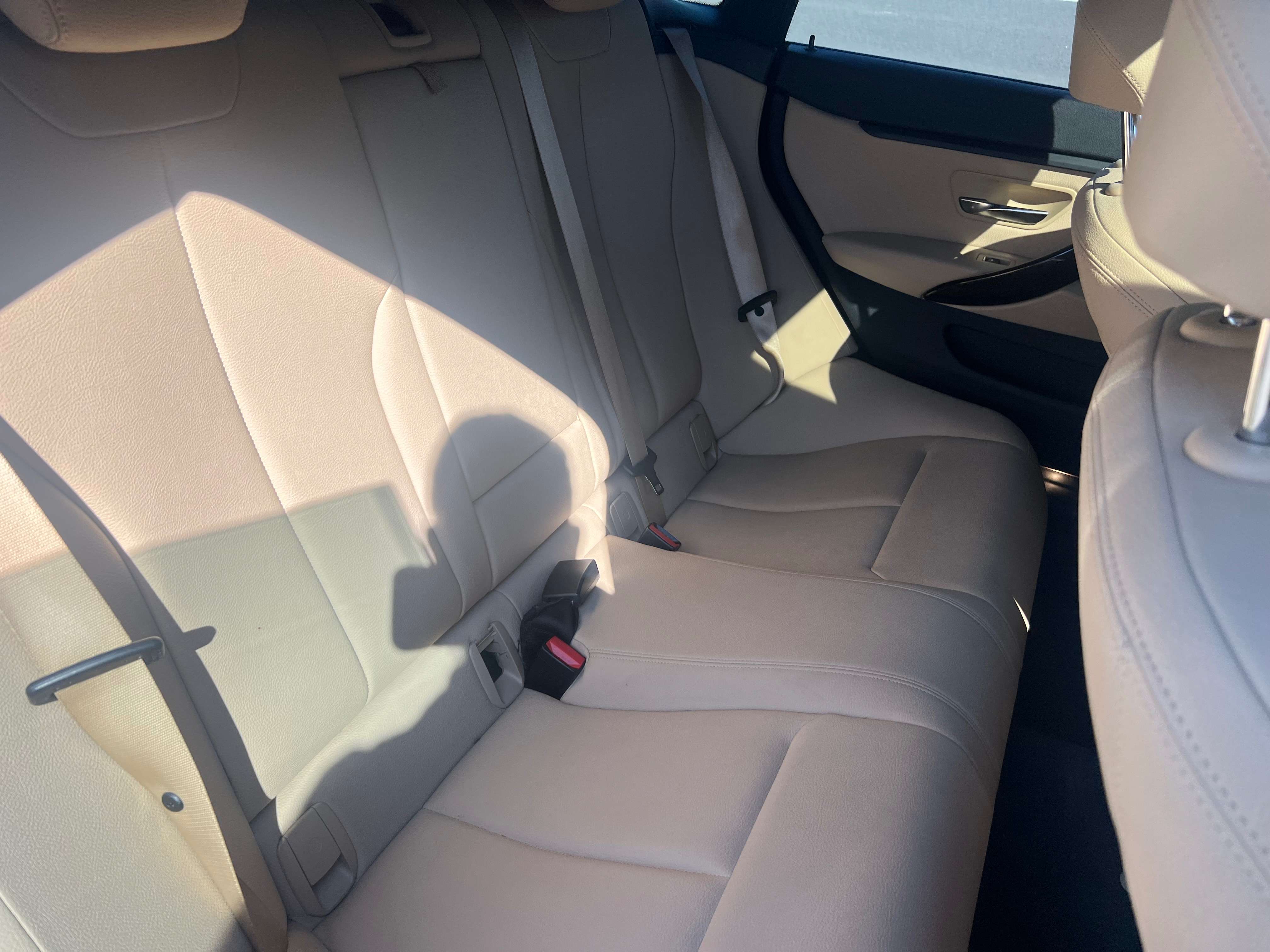 BMW 418 Gran Coupé 418iA AUTOMATIQUE FULL CUIR TOIT OUVRANT CRÉDIT 100% GARANTIE