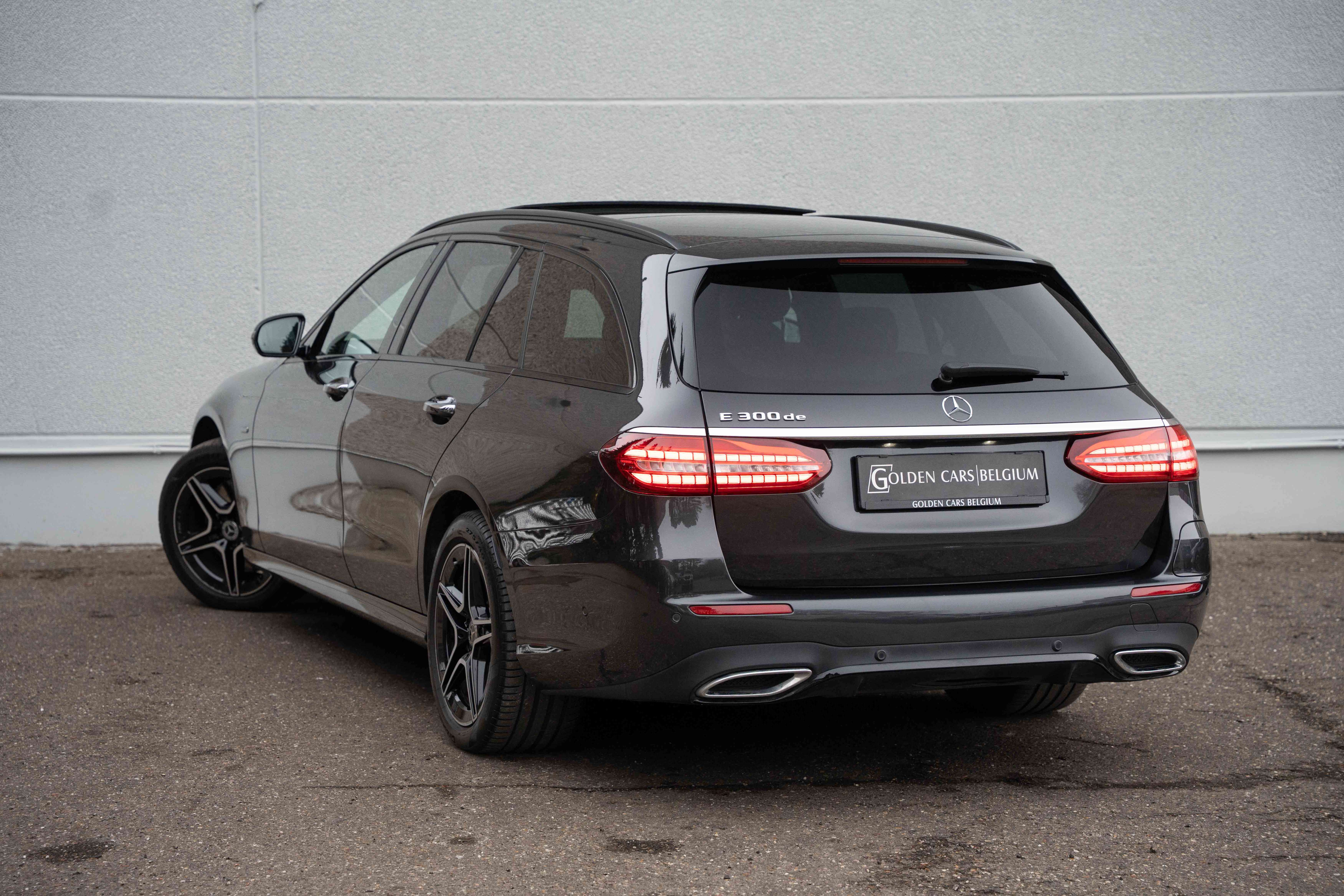 Mercedes-Benz E 300 de Touring AMG/PANO/MULTIBEAM/HUD/BURMESTER/NAPPA/360°