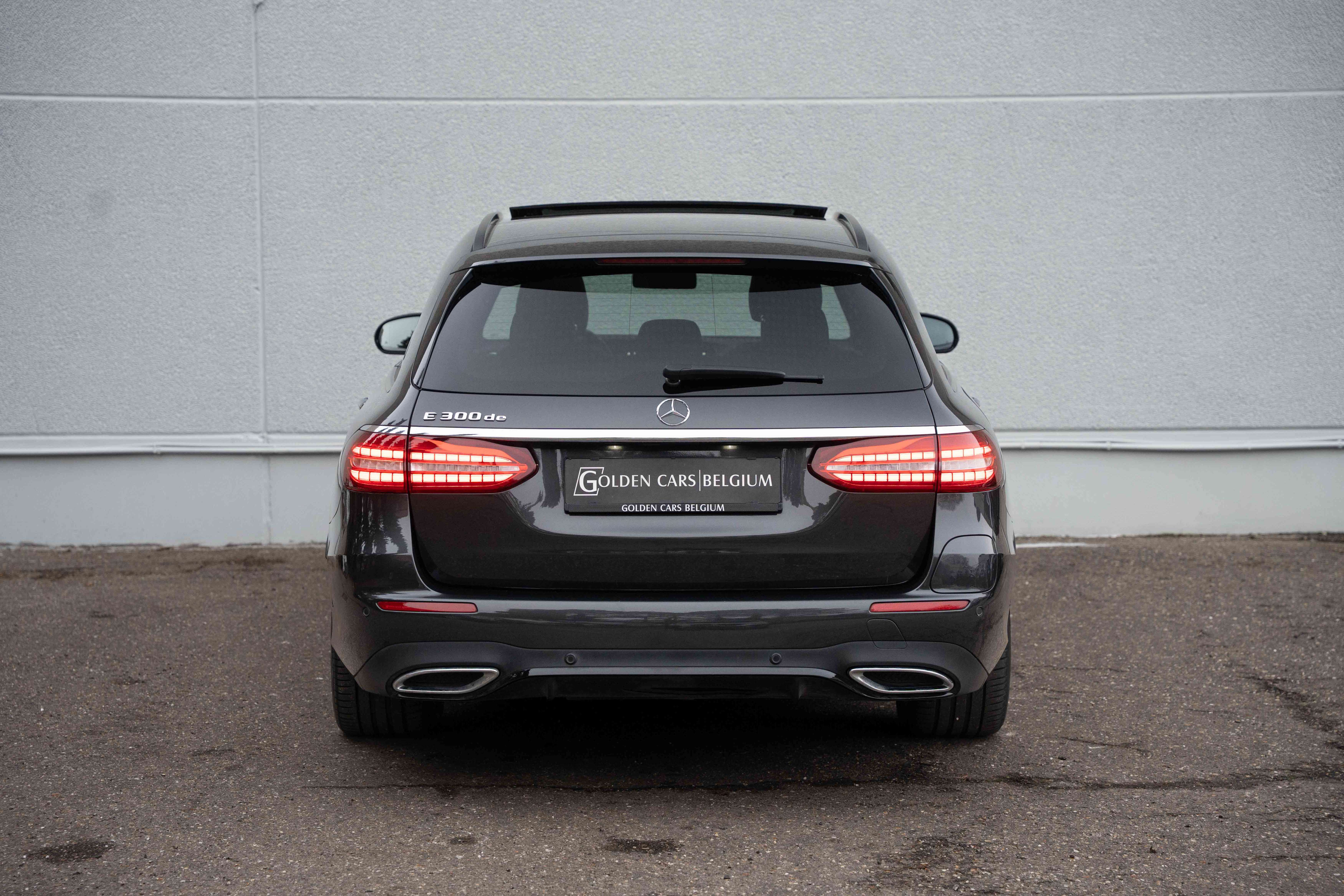 Mercedes-Benz E 300 de Touring AMG/PANO/MULTIBEAM/HUD/BURMESTER/NAPPA/360°