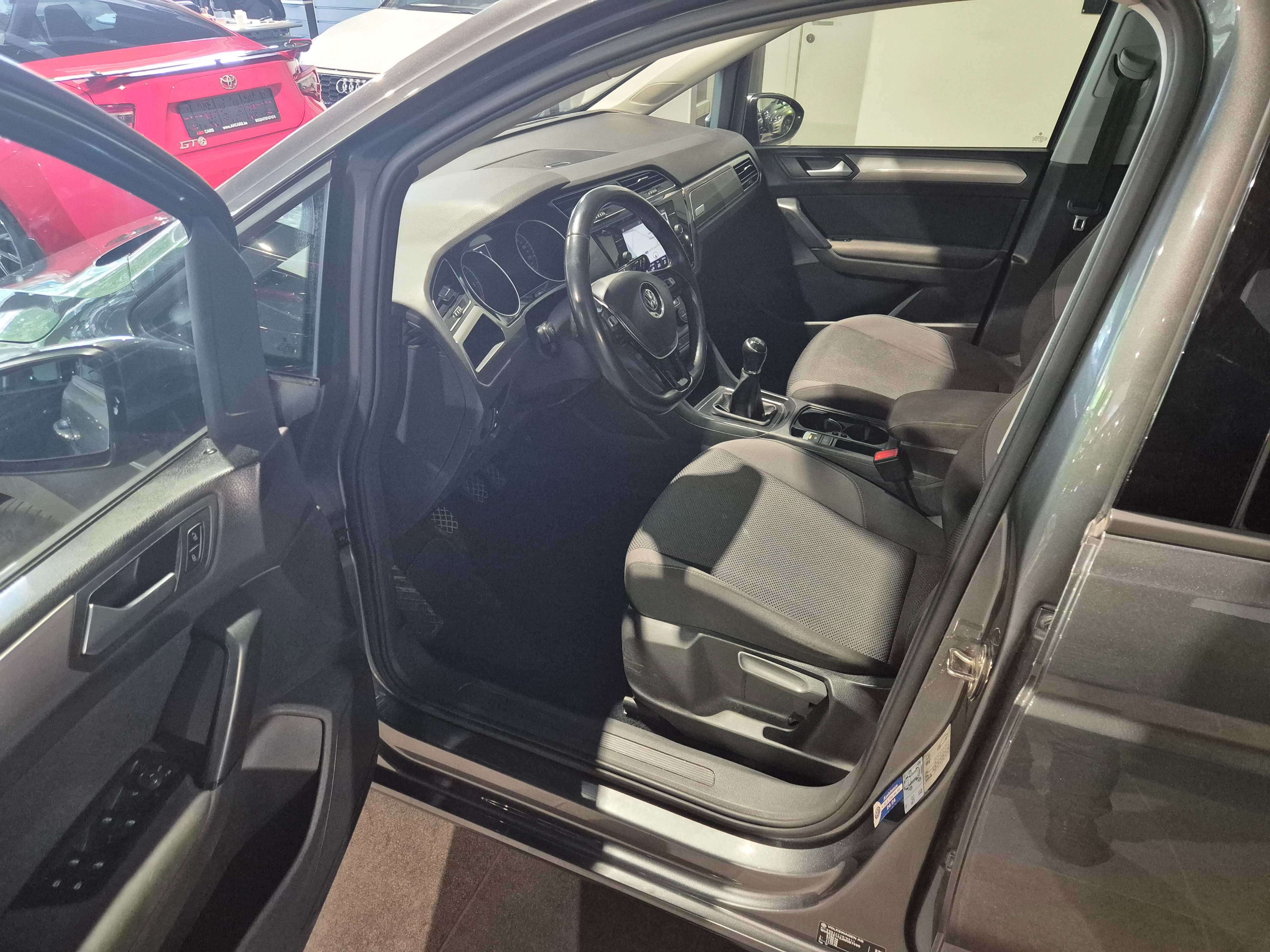 Volkswagen Touran Touran 1.6 TDi SCR Sound
