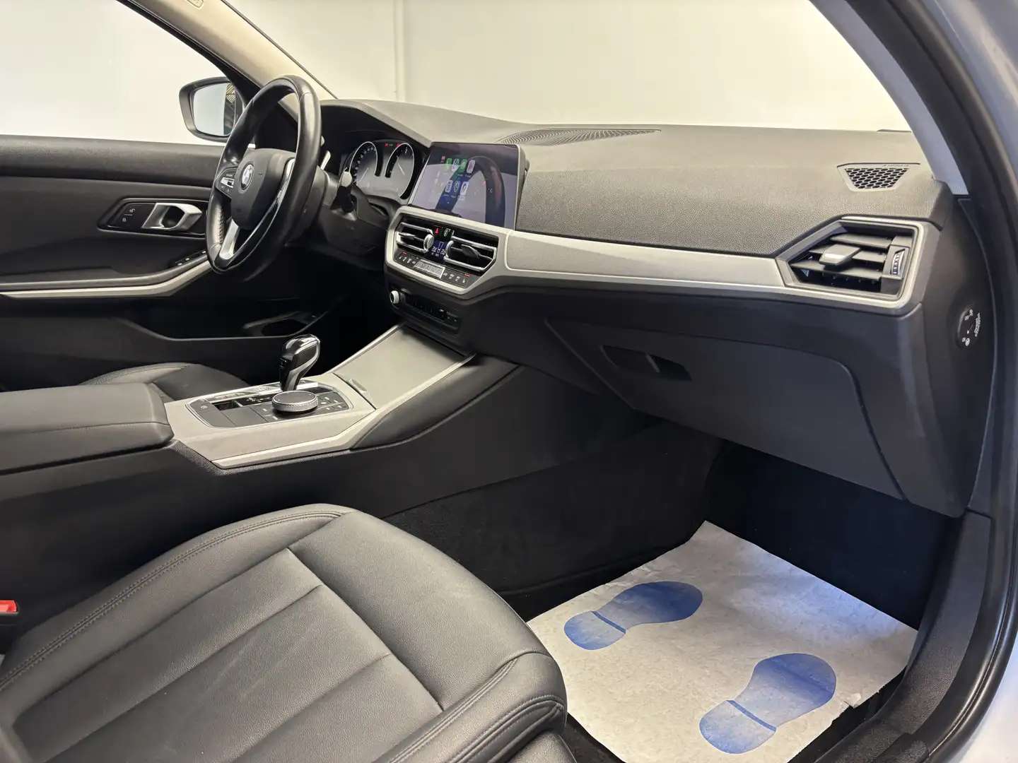 BMW 318 Touring dA *CARPLAY*SIEGE CHAUFF*CAPTEUR*GARANTIE*