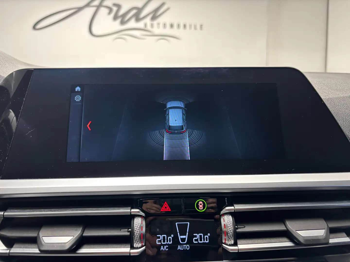 BMW 318 Touring dA *PACK M*CAPLAY*LED*GARANTIE 12 MOIS*