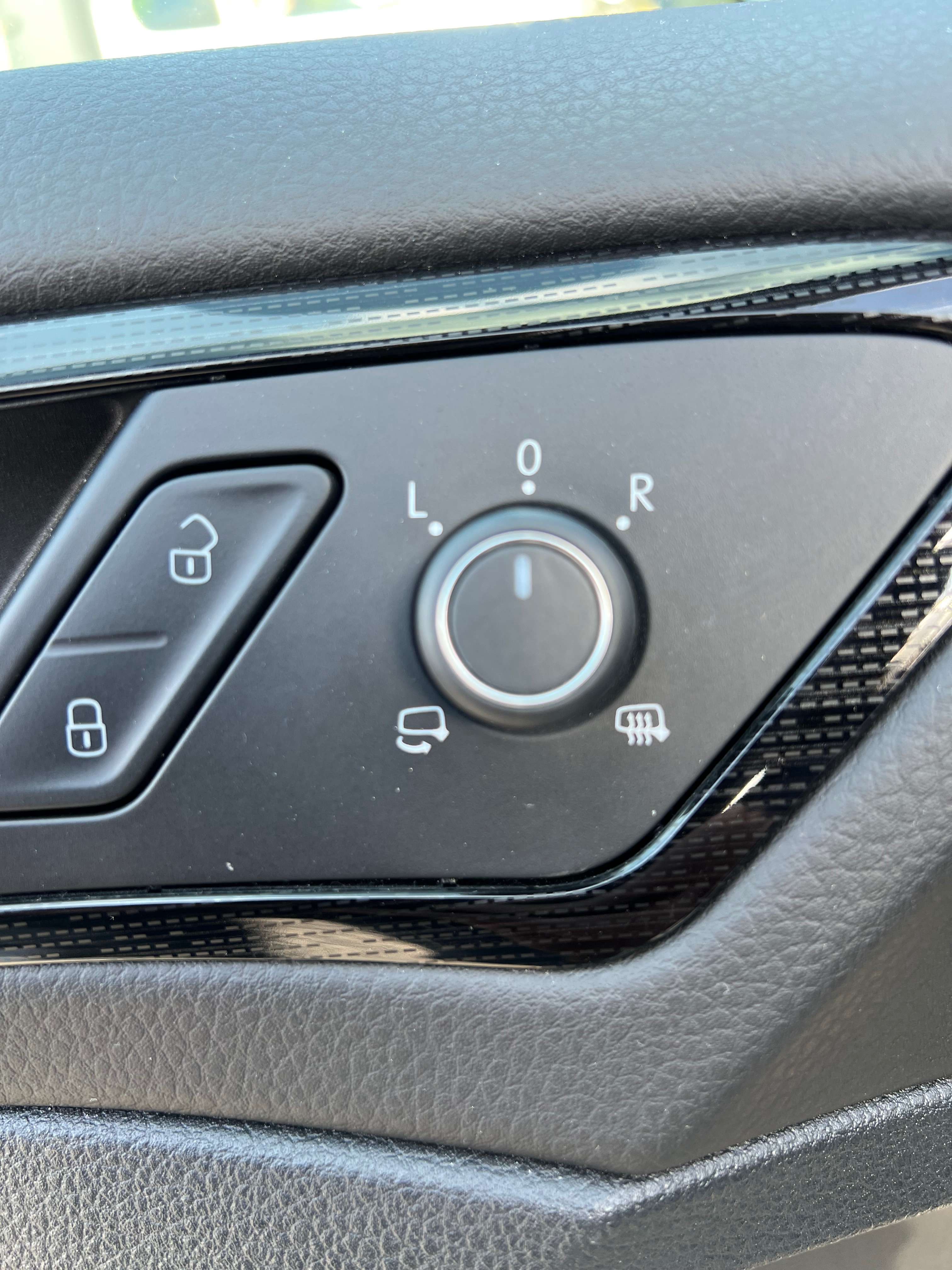 Volkswagen Golf Golf 1.6 SCR TDi Highline Carplay+Led+virtual.