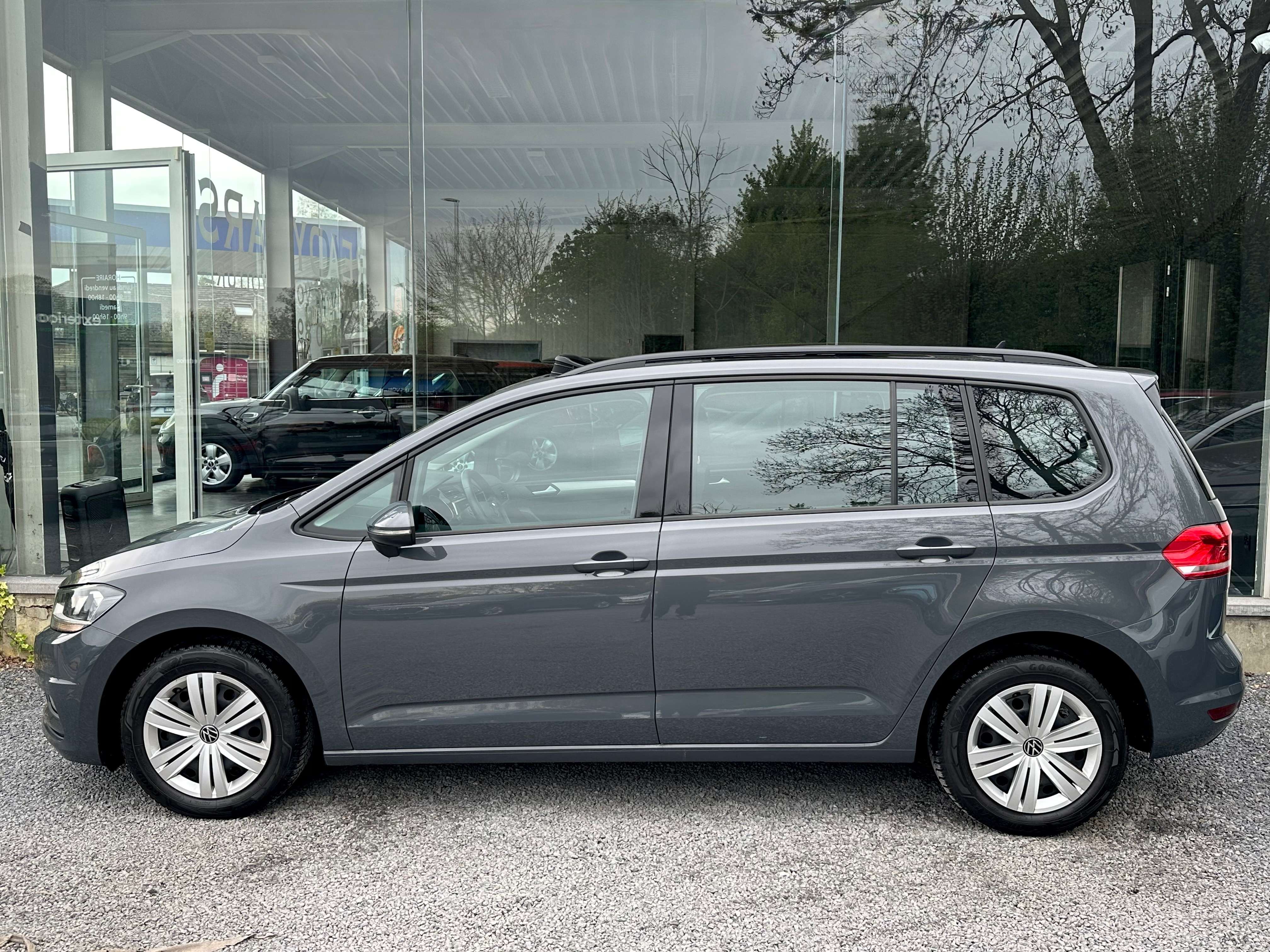 Volkswagen Touran 2.0 TDI*16 107€ HTVA*TOIT PANO*1ER PROP*GARANTIE