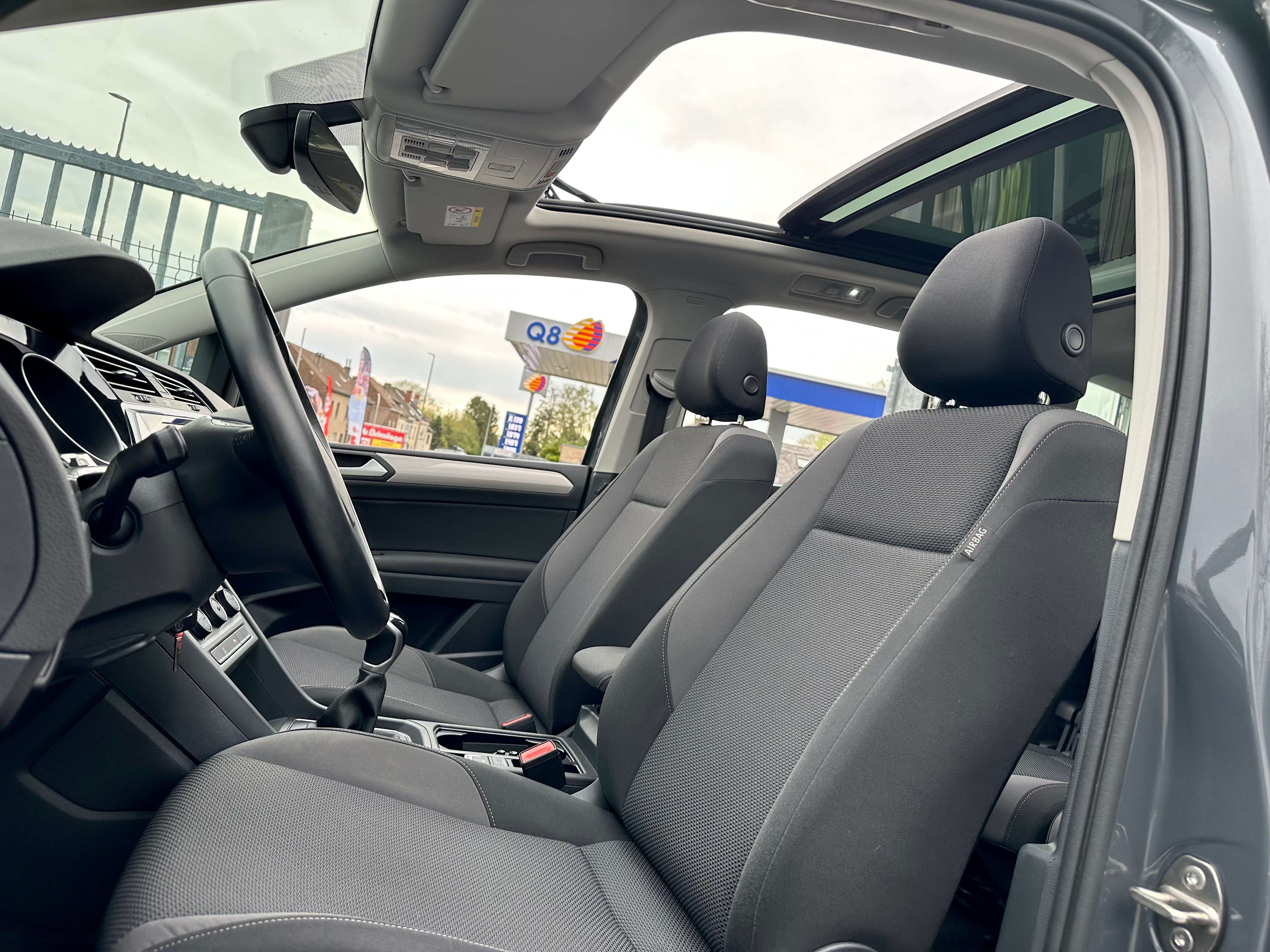 Volkswagen Touran 2.0 TDI*16 107€ HTVA*TOIT PANO*1ER PROP*GARANTIE