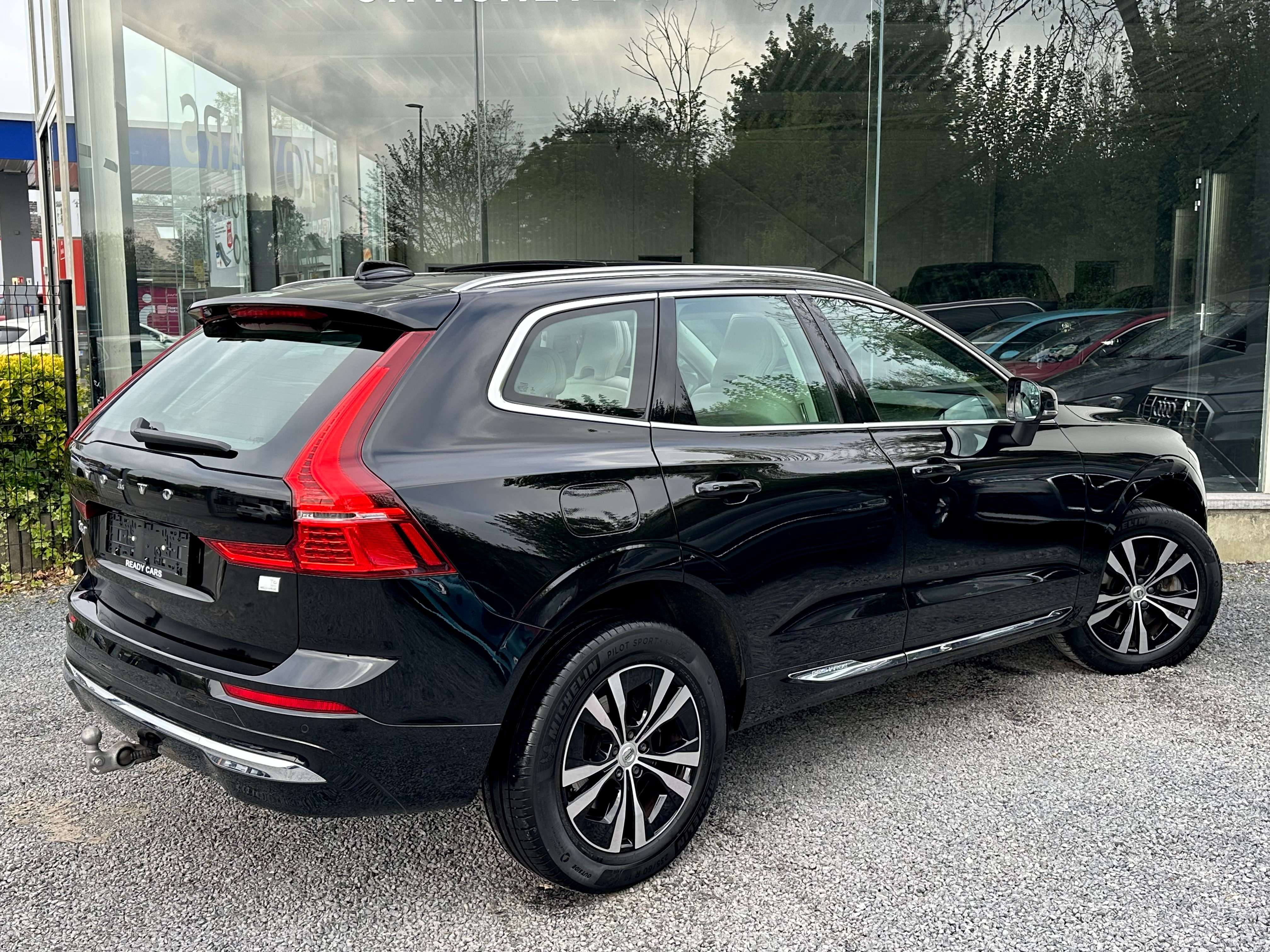 Volvo XC60 2.0 T6*TOIT OUVRANT*1ER PROP*CARNET COMPLET VOLVO*CUIR*GARANTIE
