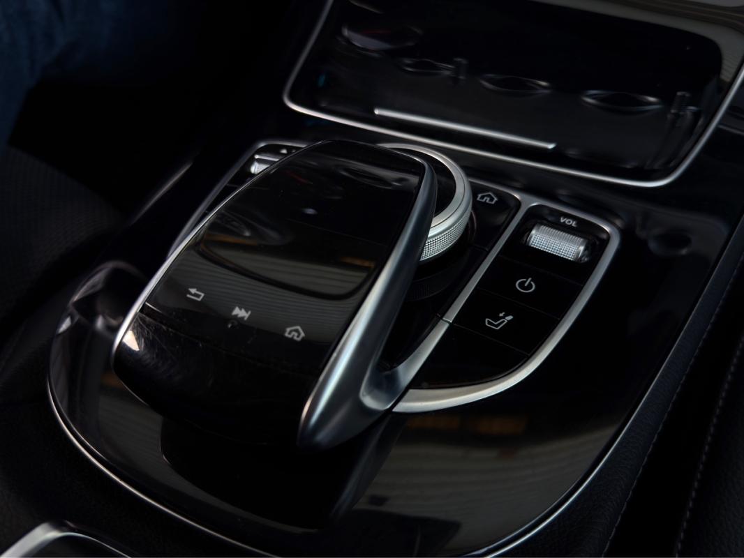 Mercedes-Benz Classe E BUSINESS Break 220 d 9G-Tronic 4-Matic Executive