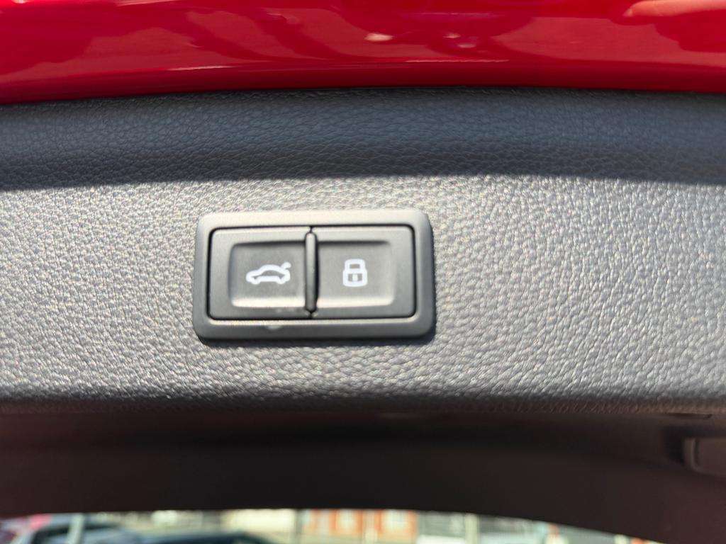 Audi Q3 Audi Q3  Sport Edition S line 35 TFSI  110(150) kW(ch) S tronic
