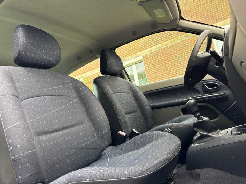 Renault CLIO II 1.2 ESS 58CH * 144.000KM * EXCELLENT ETAT * GARANTIE