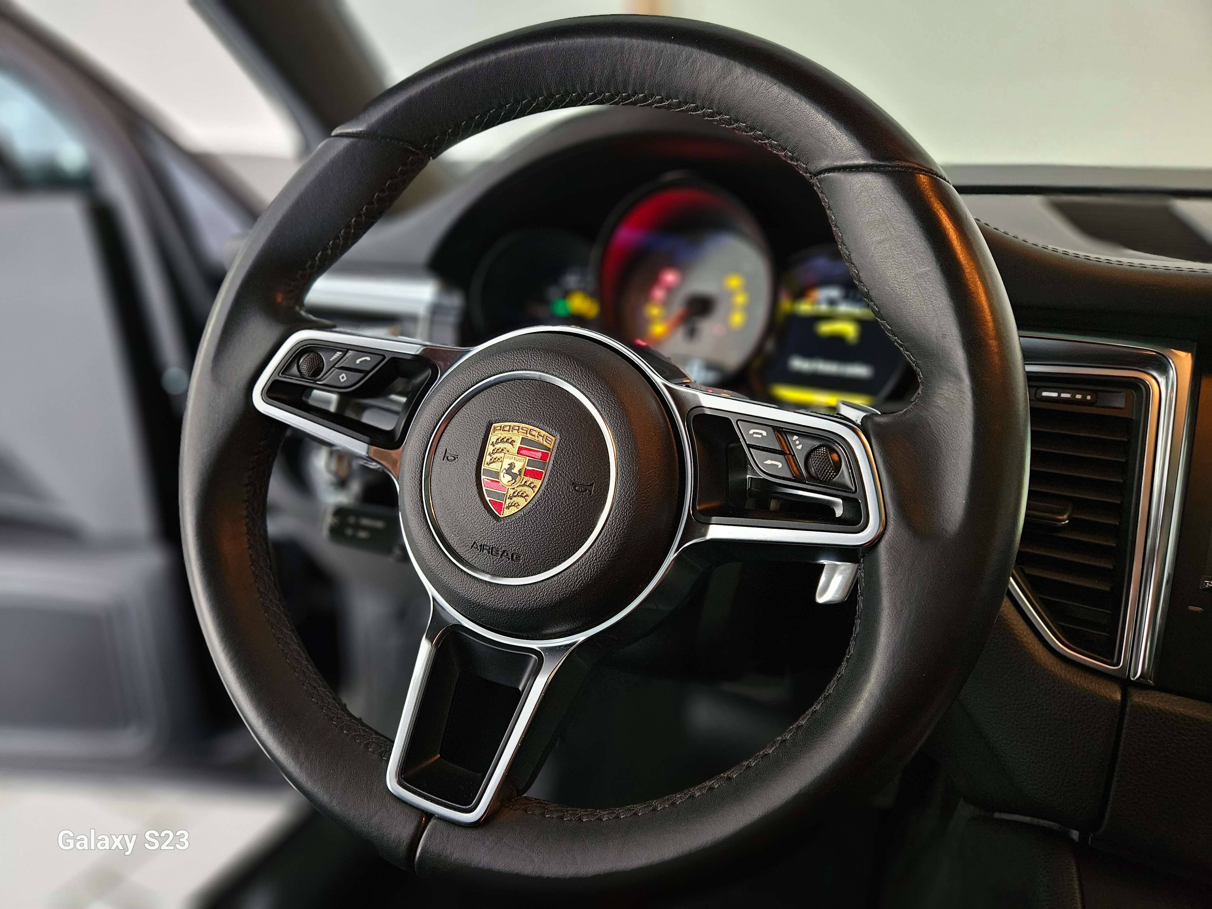 Porsche Macan S 3.0 V6 Bi-Turbo | TOIT OUVRANT | CUIR | NAVI