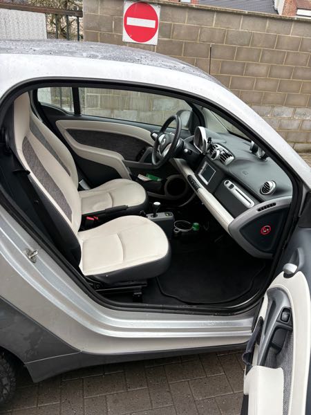 Smart Fortwo II (2) COUPE PASSION MHD 52 KW SOFTOUCH