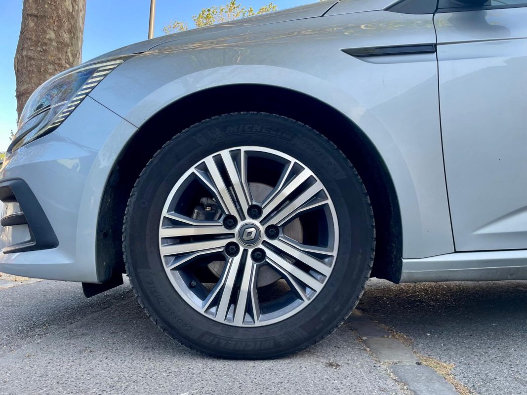 Renault Megane IV 1.5 Blue dCi 115ch Evolution EDC *1ère MAIN*