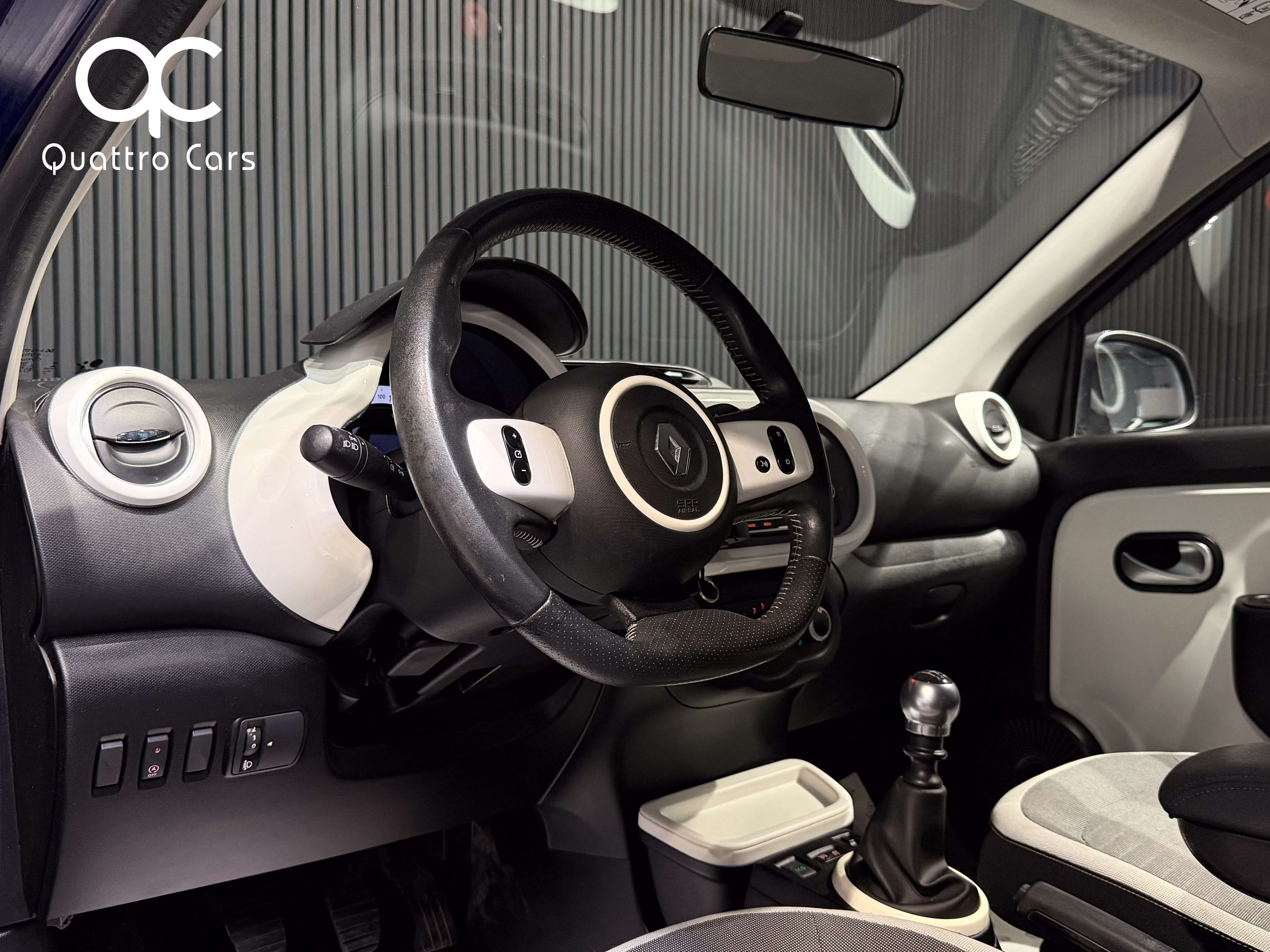 Renault Twingo 0.9 TCe 90 Ch - Beau look - Bluetooth - Clim