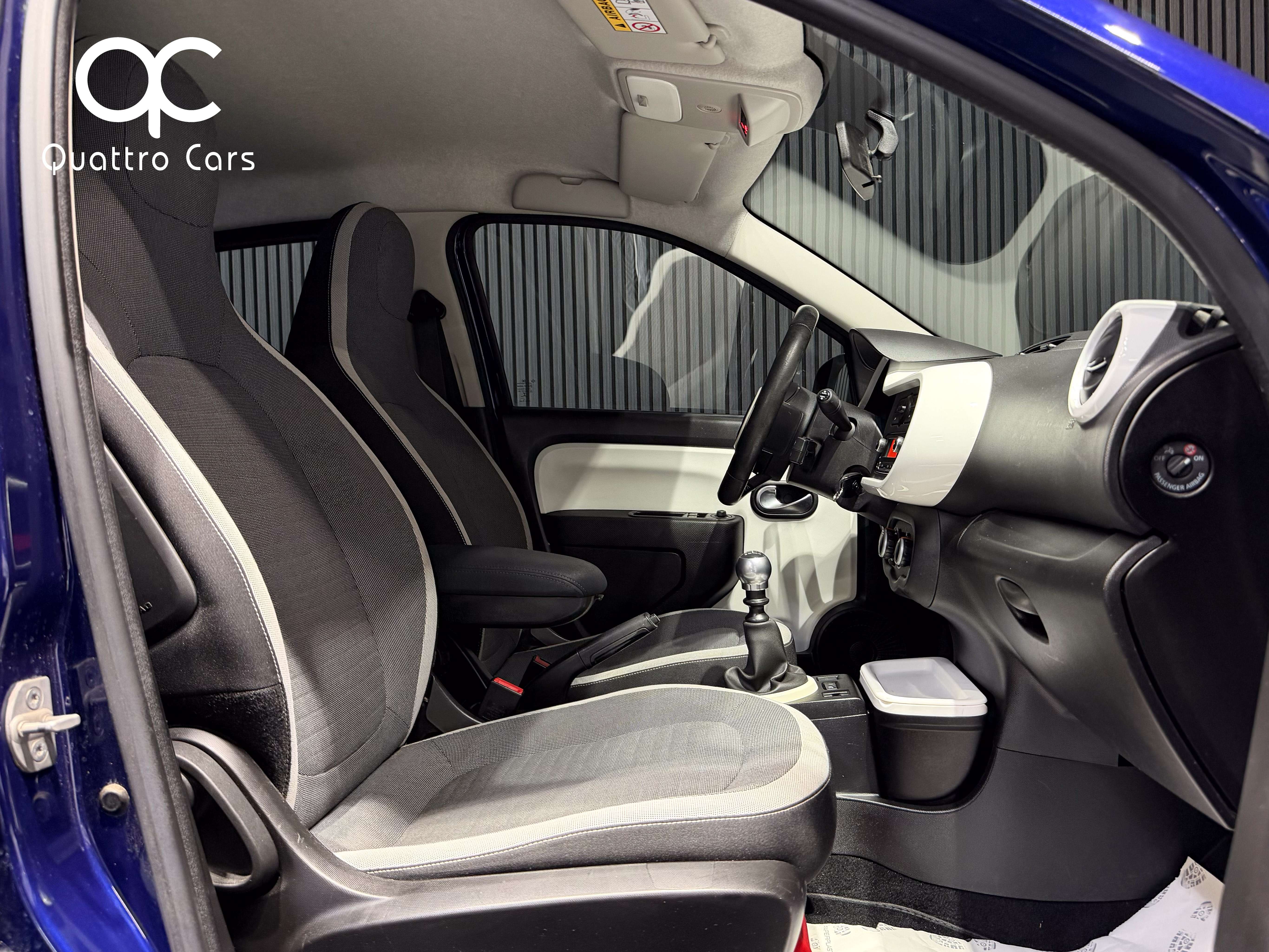 Renault Twingo 0.9 TCe 90 Ch - Beau look - Bluetooth - Clim
