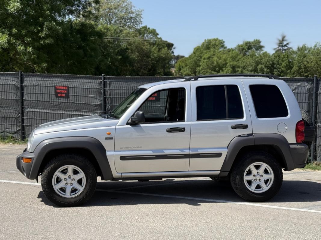 Jeep Cherokee 2.8 CRD 150cv 4x4 Wild Dream Boite Auto