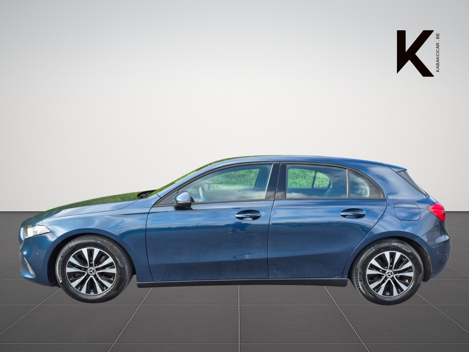 Mercedes-Benz A 180 d - Faible consommation et Fiabilité approuvée - Garantie 12 Mois - 1ère Main avec Carnet Complet - Disponible rapidement