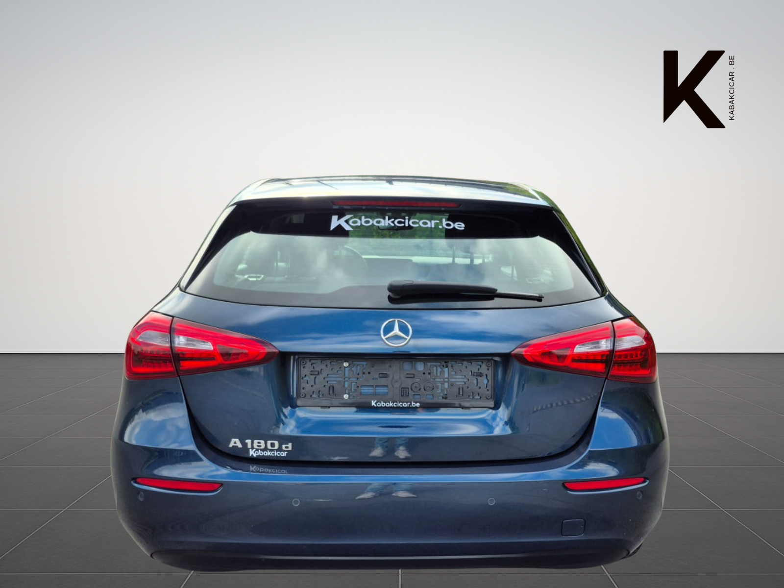 Mercedes-Benz A 180 d - Faible consommation et Fiabilité approuvée - Garantie 12 Mois - 1ère Main avec Carnet Complet - Disponible rapidement