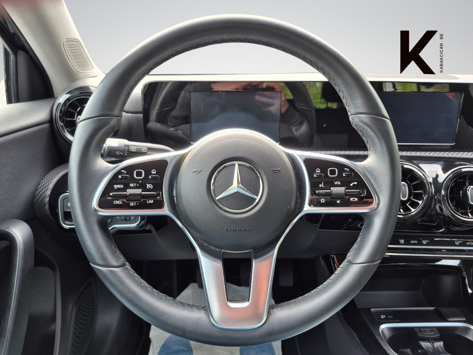 Mercedes-Benz A 180 d - Faible consommation et Fiabilité approuvée - Garantie 12 Mois - 1ère Main avec Carnet Complet - Disponible rapidement
