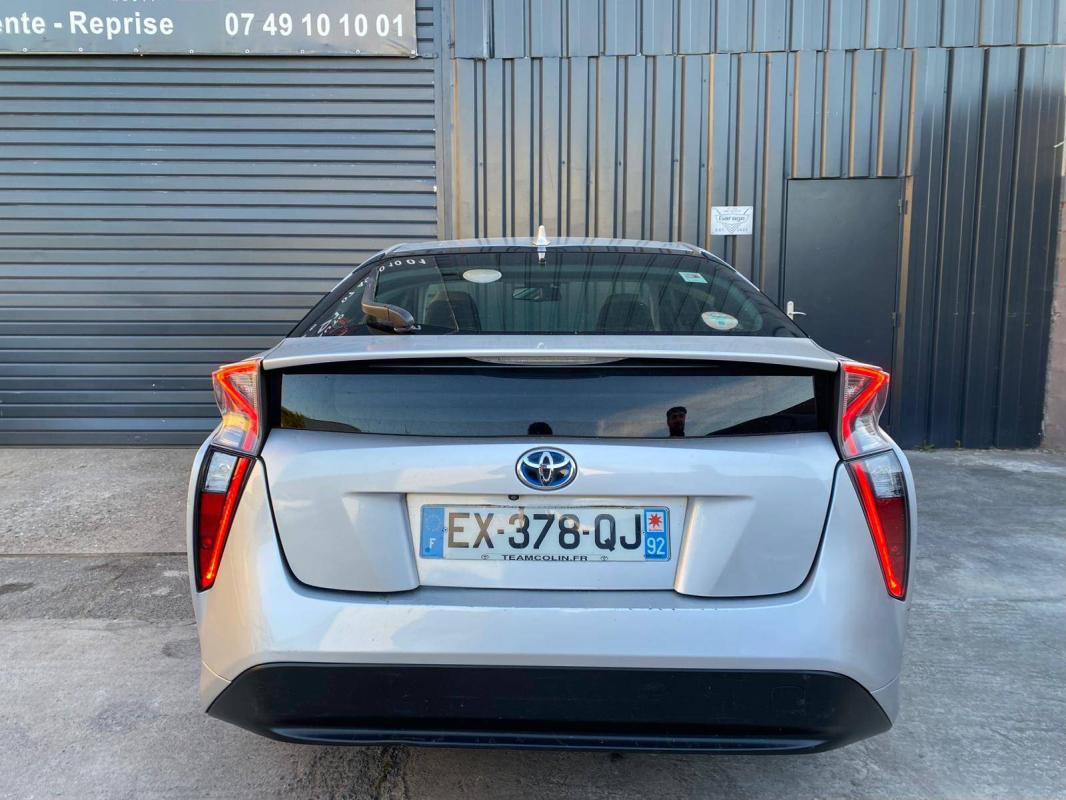 Toyota Prius IV 122h Dynamic Business