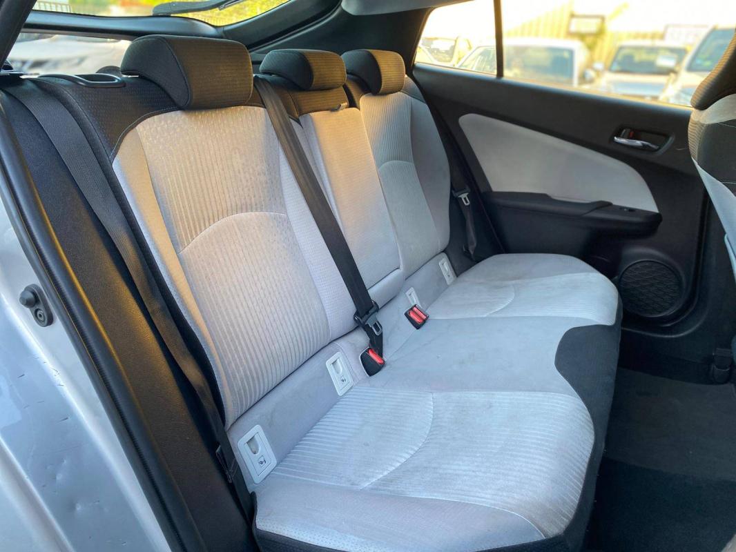 Toyota Prius IV 122h Dynamic Business