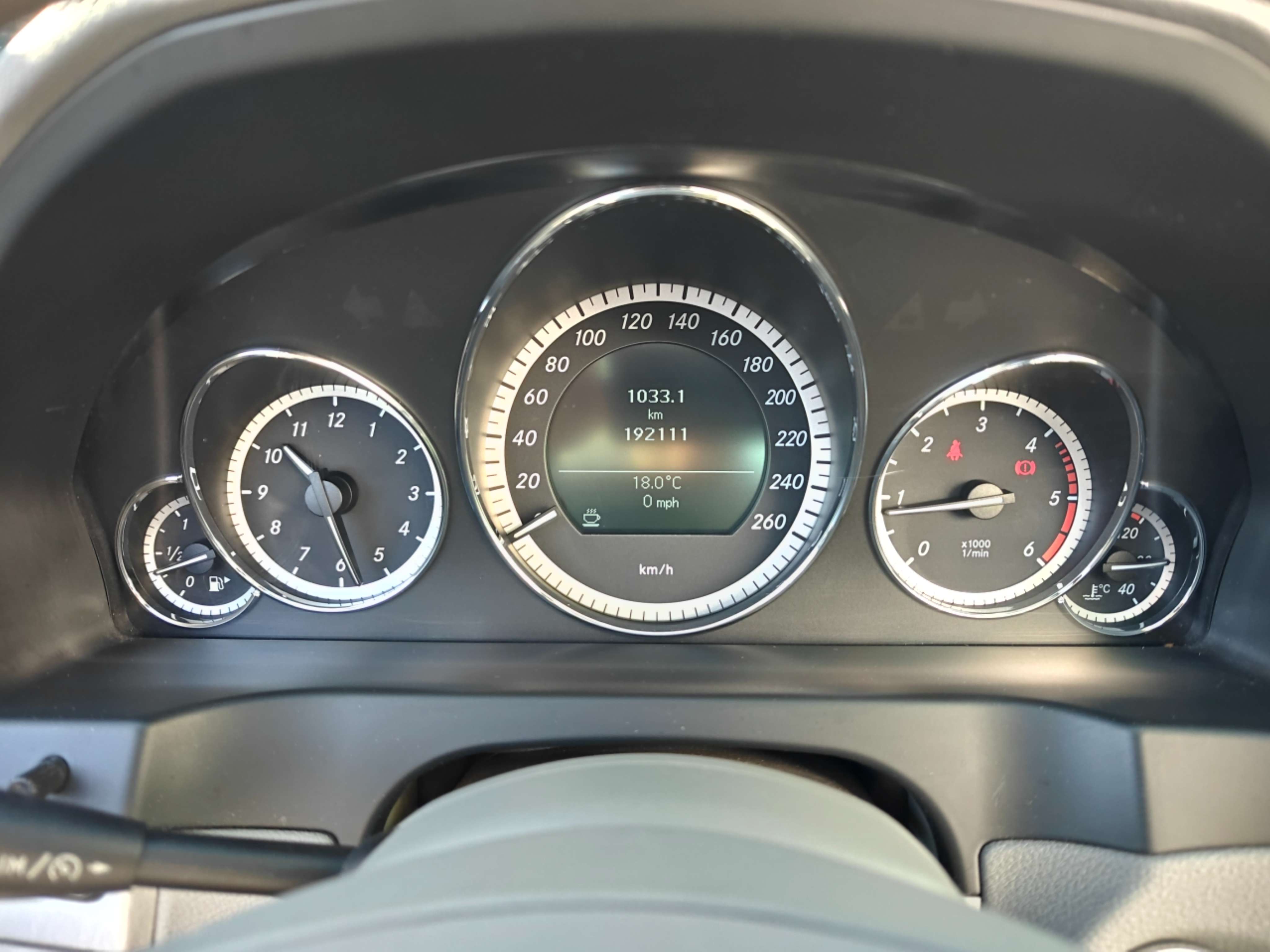 Mercedes-Benz E 220 CABRIOLET E 220 CDI BE Avantgarde EURO 5 - GPS/LEER/AIRCO/CRUISE - SHOWROOMSTAAT!