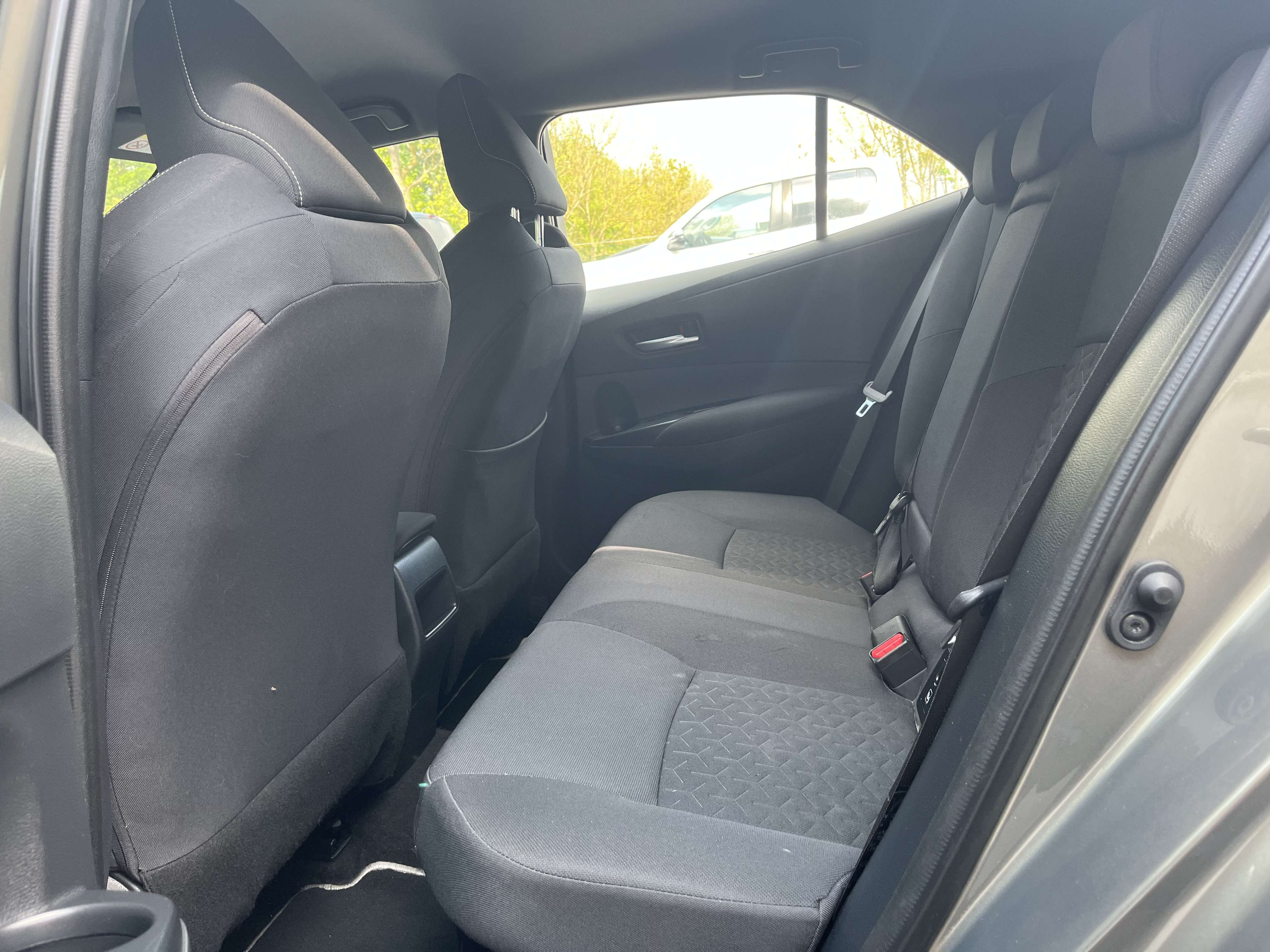 Toyota Corolla 1.8 HYBRID-14.793€+btw+tva-garantie