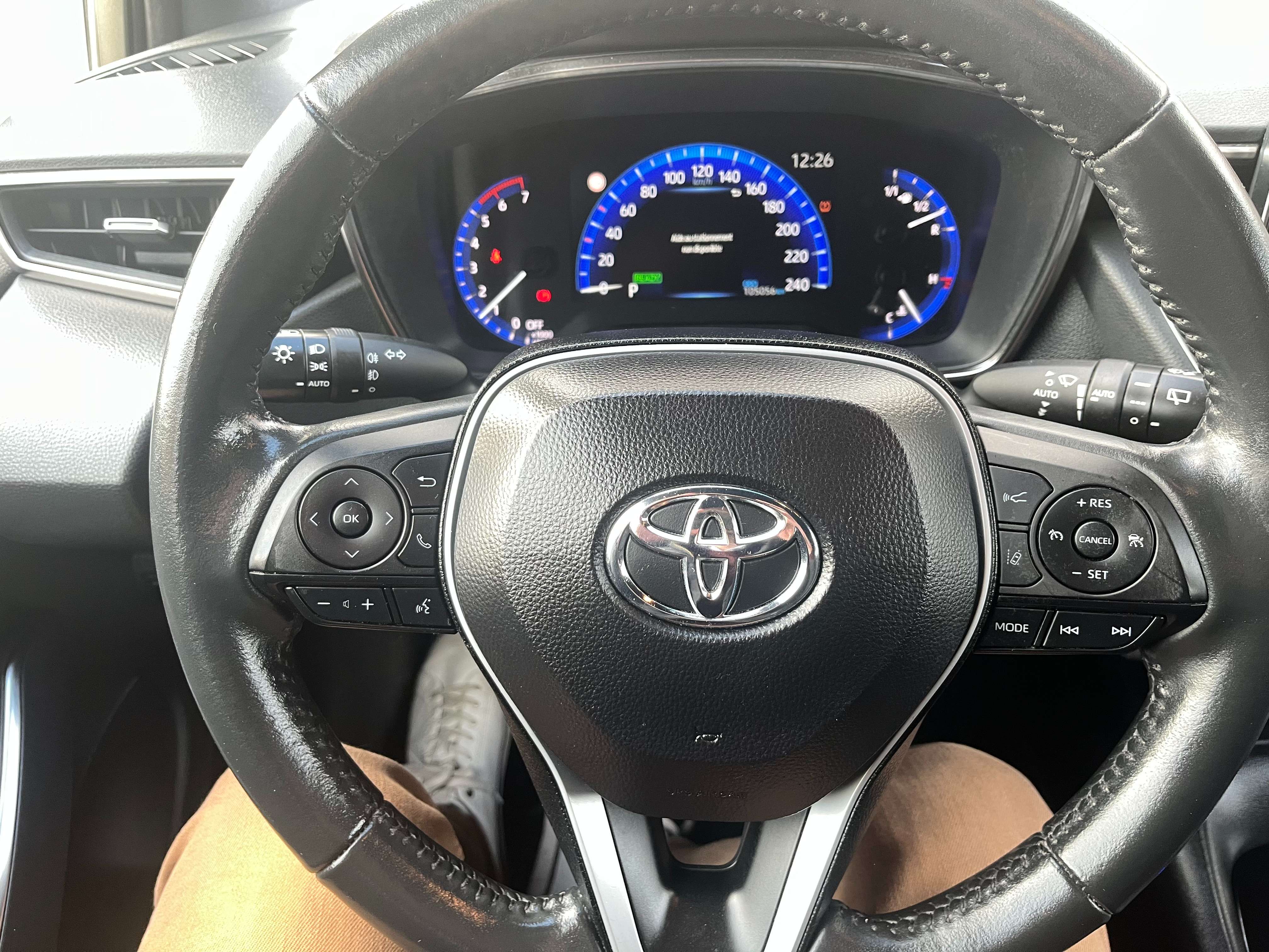 Toyota Corolla 1.8 HYBRID-14.793€+btw+tva-garantie