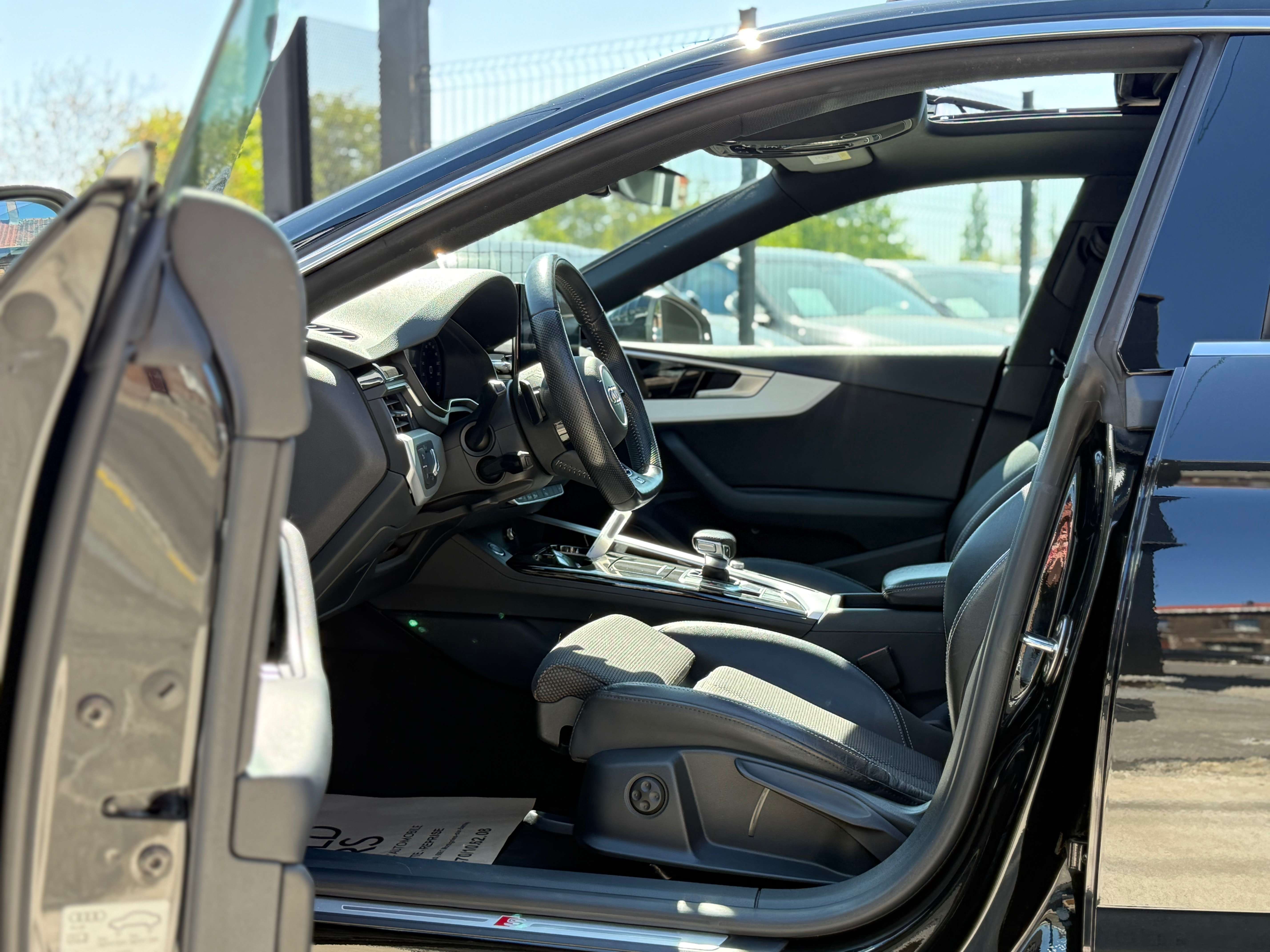 Audi A5 SPORTBACK 40 TFSI S LINE S-TRONIC - COCKPIT - TOIT PANO - DISTRO - CAMERA - ANGLES MORTS - LINE ASSIST - FULL OPTIONS