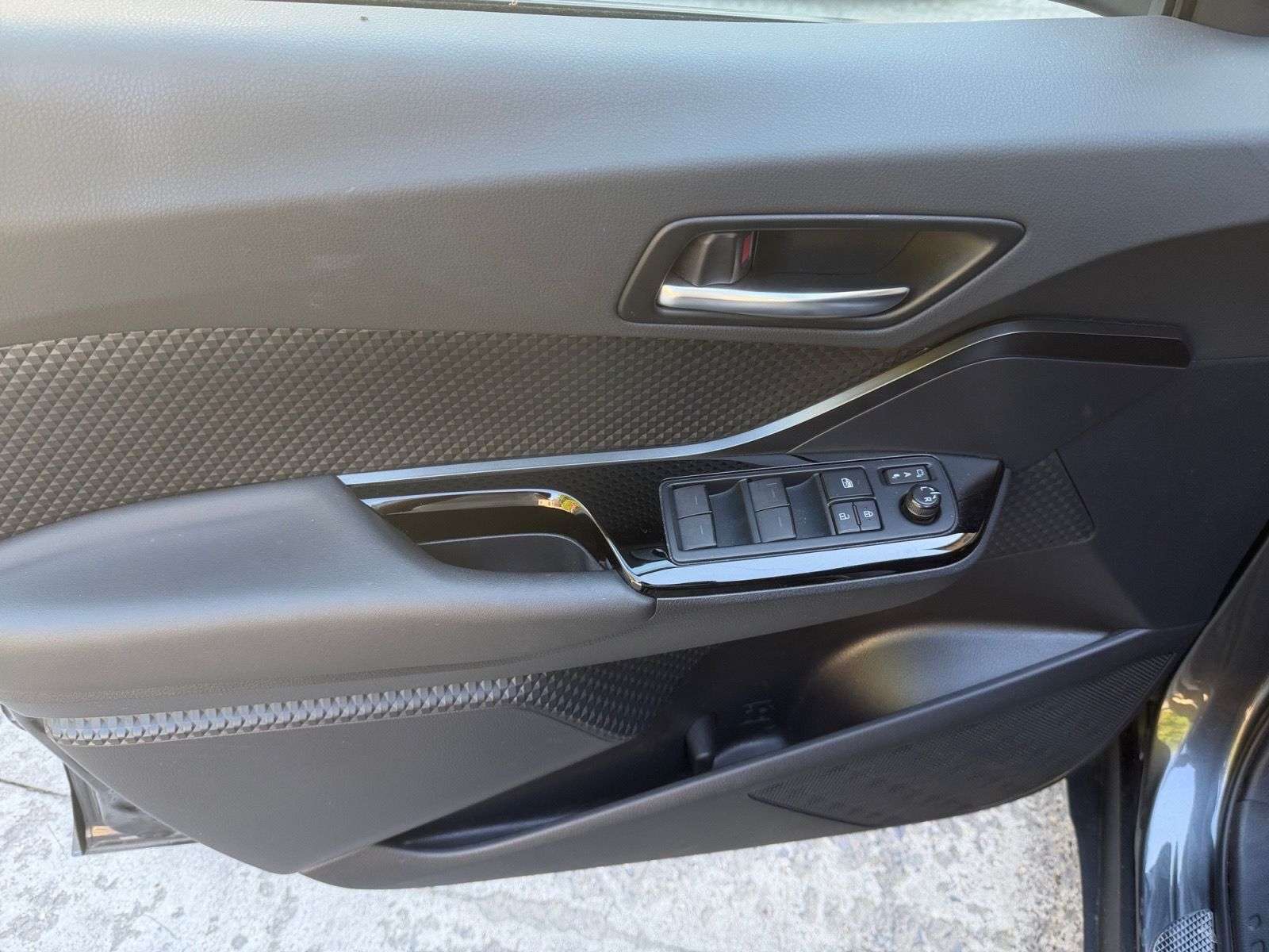 Toyota C-HR Hybrid HEV 1.8 pack confort E-CVT/ GARANTIE 10 ANS