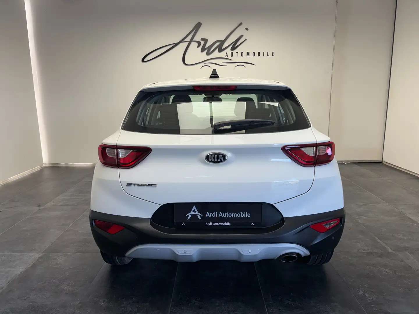 Kia Stonic 1.2i *CARPLAY*CAMERA*1ER PROPRIO*GARANTIE 12 MOIS*