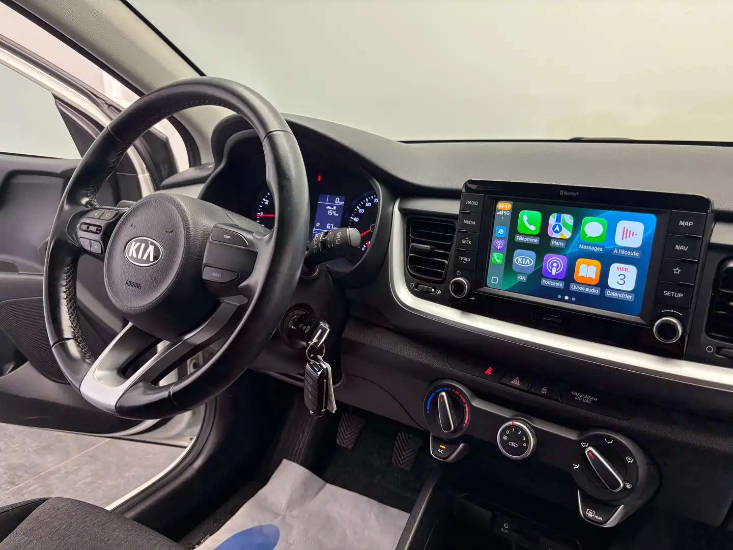 Kia Stonic 1.2i *CARPLAY*CAMERA*1ER PROPRIO*GARANTIE 12 MOIS*