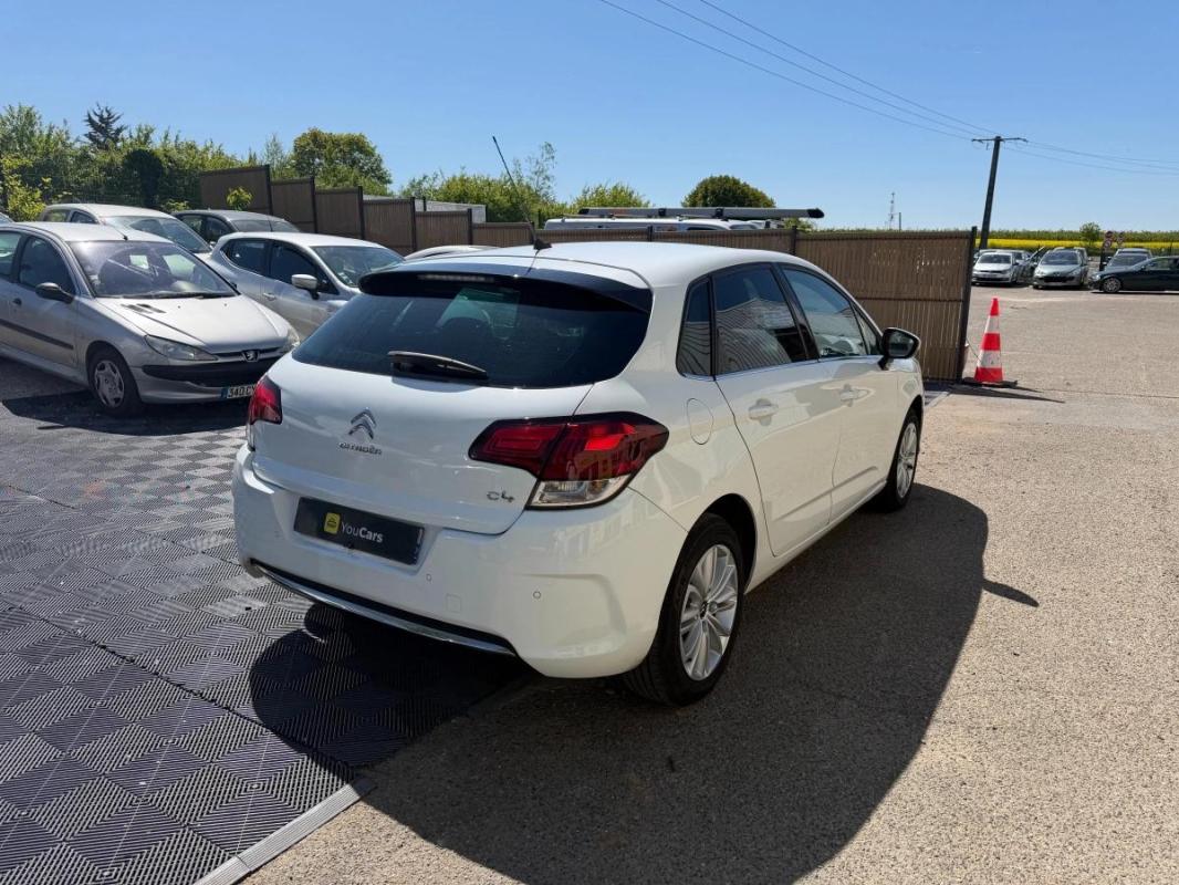 Citroen C4 1.6 BLUEHDI 100cv CARPLAY - VIDANGE MOTEUR OK- RADAR DE RECUL CLIMATISATION AUTOMATIQUE